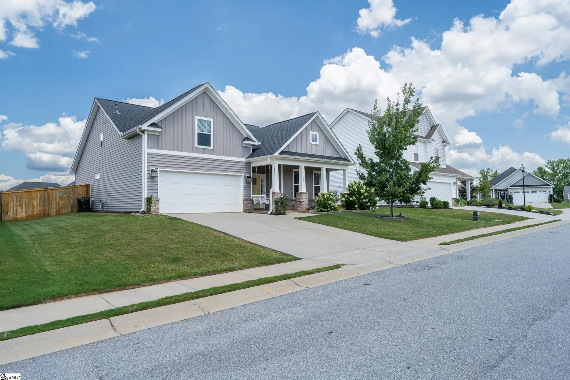 104 Foxbank Circle