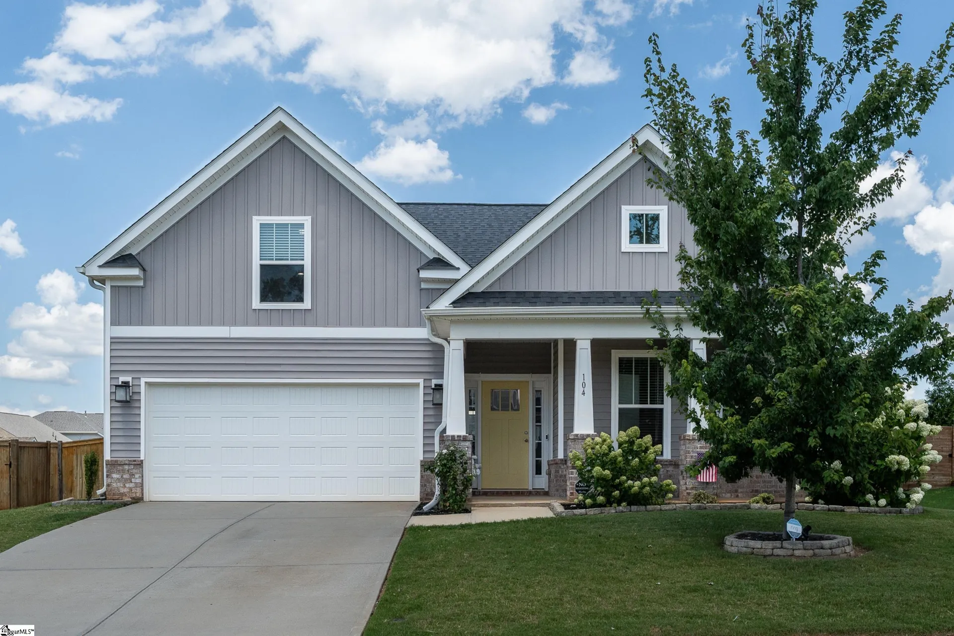 Property image 2 at 104 Foxbank Circle, Greer, SC 29651