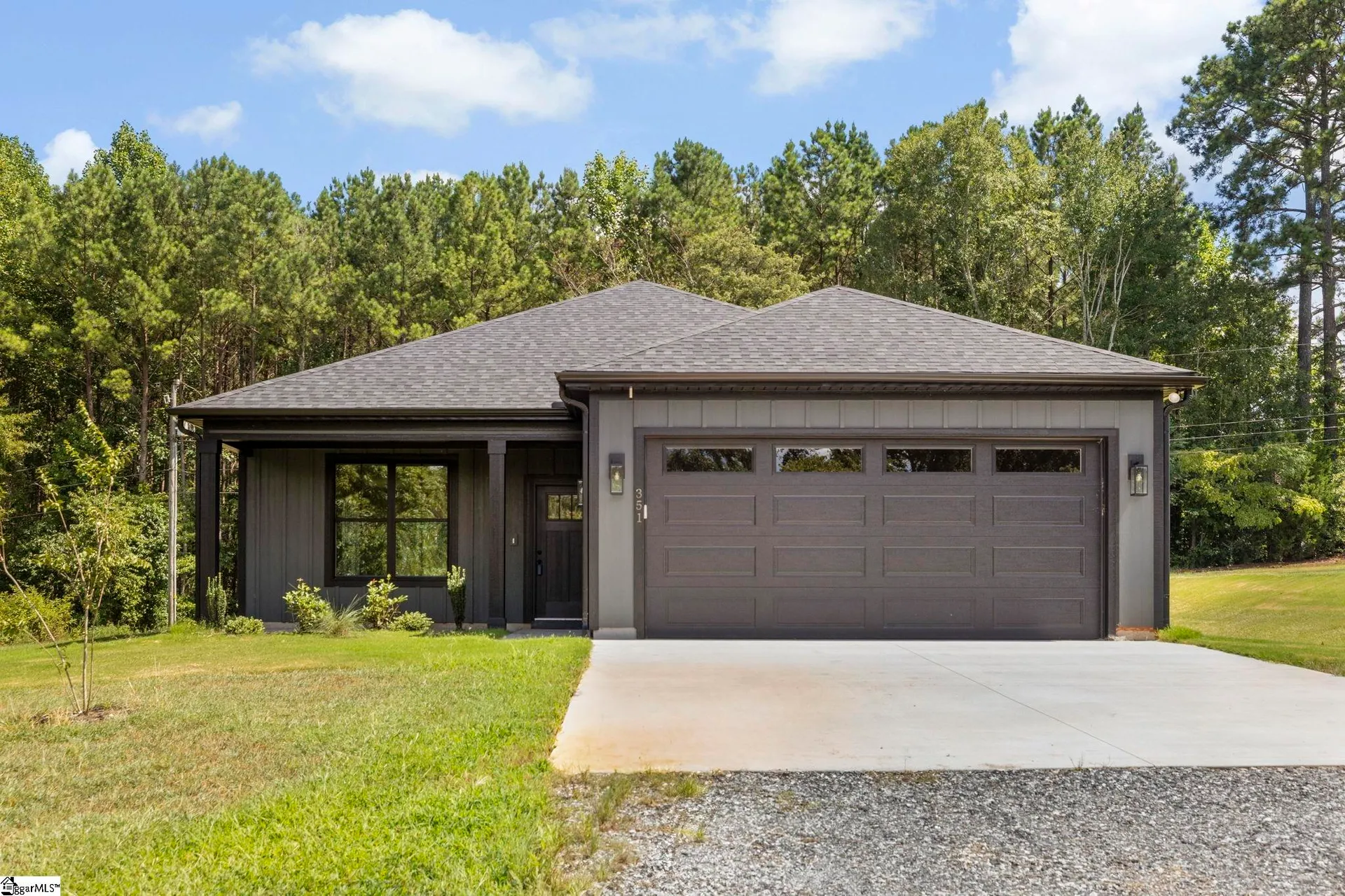 Property image 2 at 351 Scenic Avenue, Campobello, SC 29322
