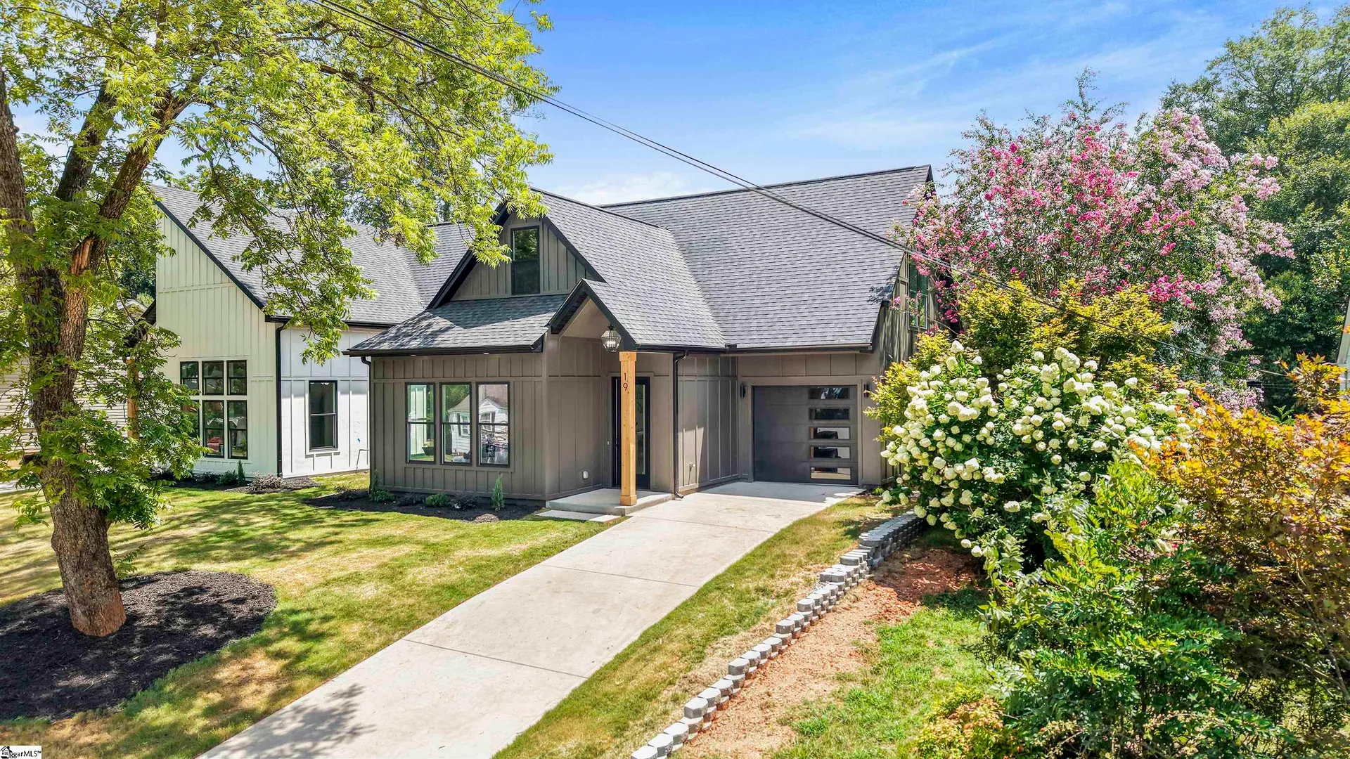 19 Beck Avenue