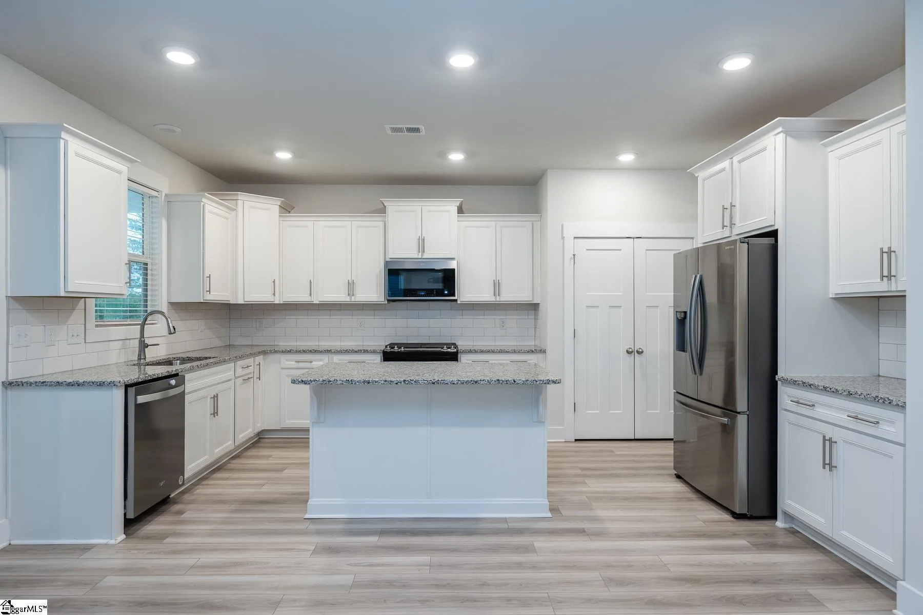 Property image 2 at 832 Redmill Lane, Duncan, SC 29334