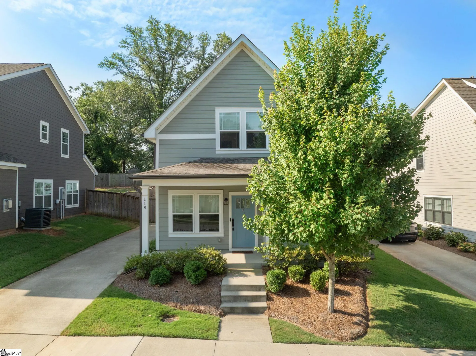 Property image 2 at 118 Greenridge Drive, Greenville, SC 29607
