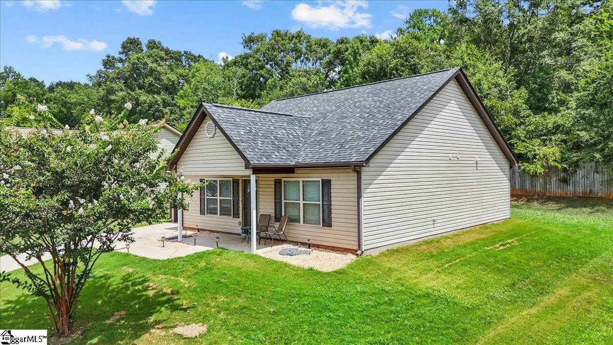 Property image 4 at 328 Bench Creek Place, Roebuck, SC 29376