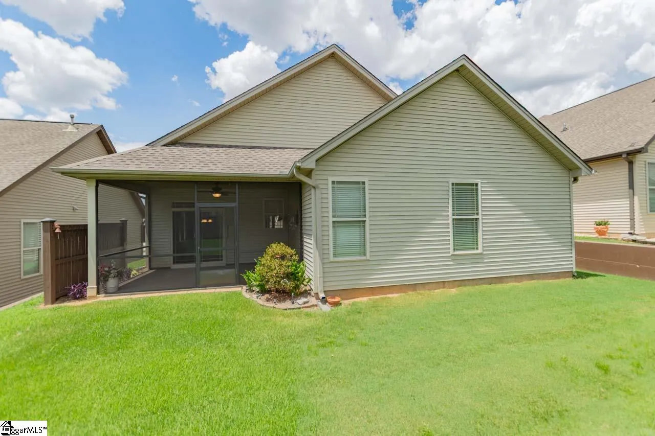 Property image 2 at 240 Catskill Drive, Taylors, SC 29687