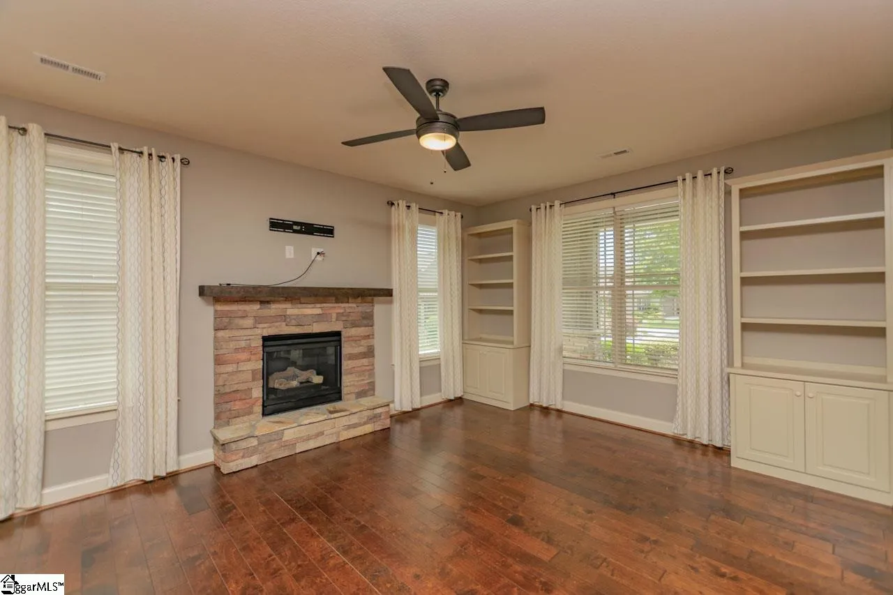 Property image 3 at 240 Catskill Drive, Taylors, SC 29687