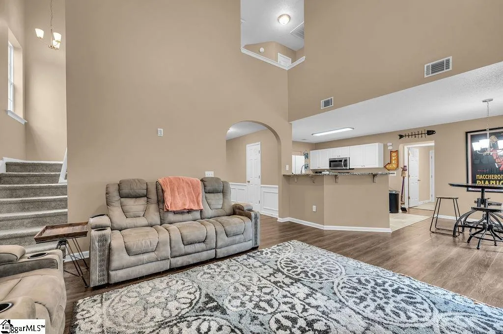 Property image 5 at 217 Sandy Lane, Greenville, SC 29605
