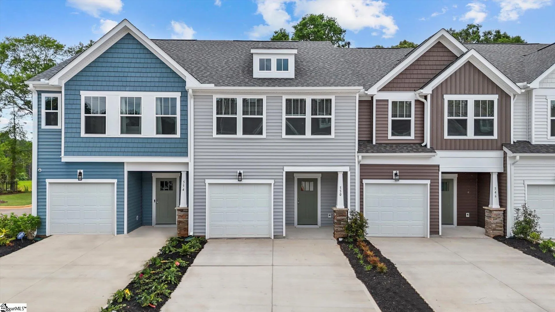 550 W Norvell Court