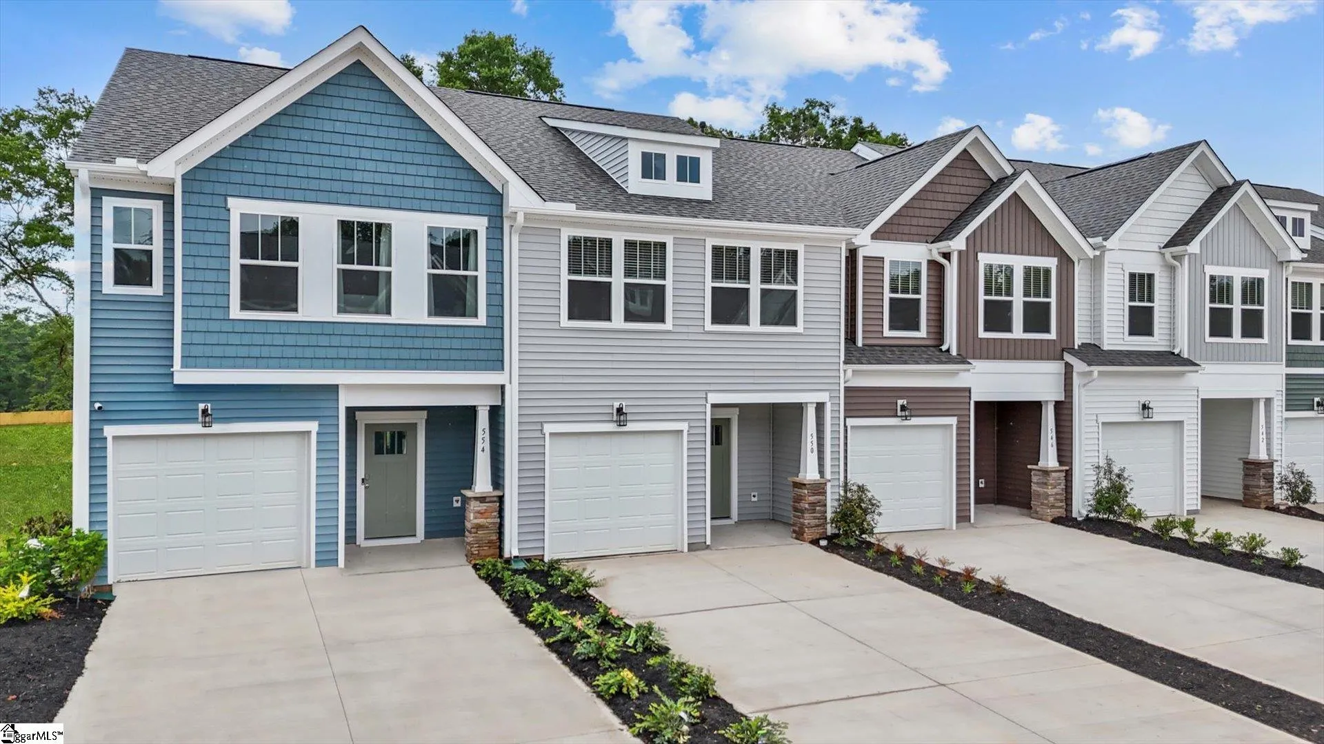 Property image 2 at 550 W Norvell Court, Spartanburg, SC 29307