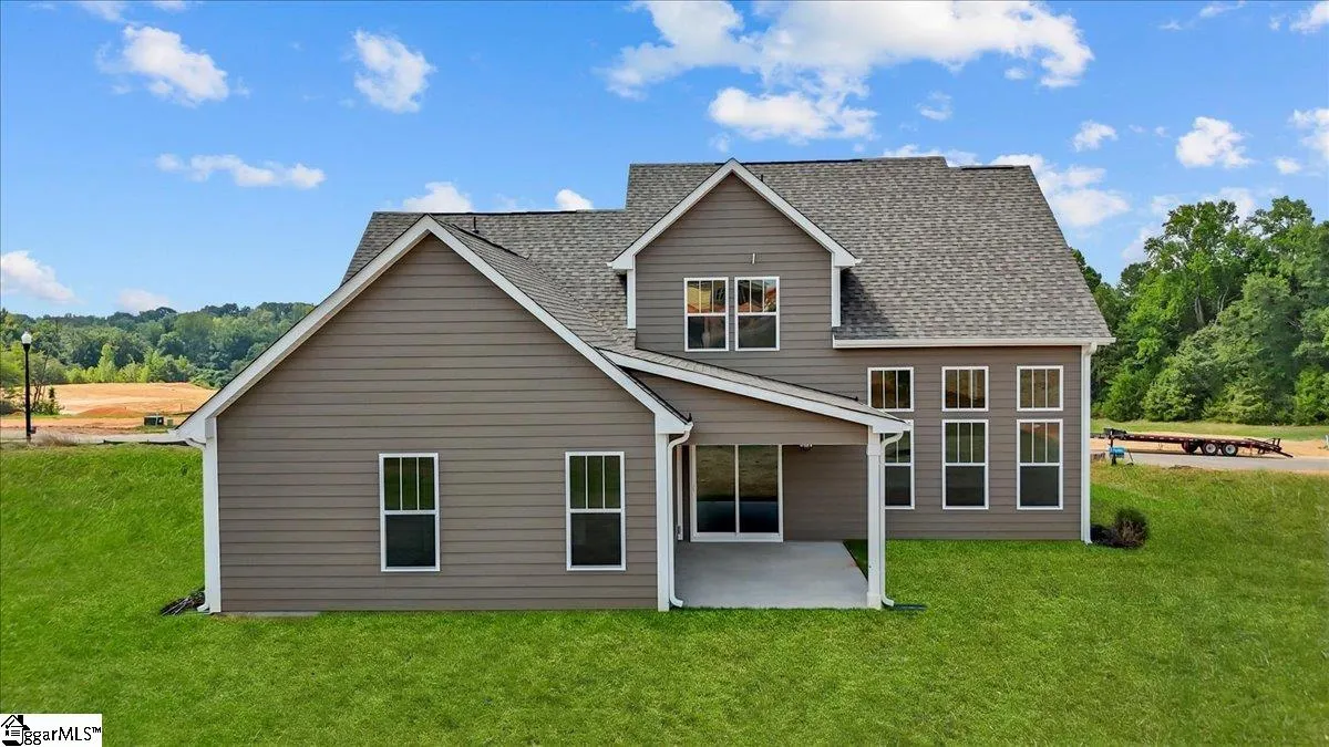 Property image 3 at 800 Lonsdale Court, Woodruff, SC 29388
