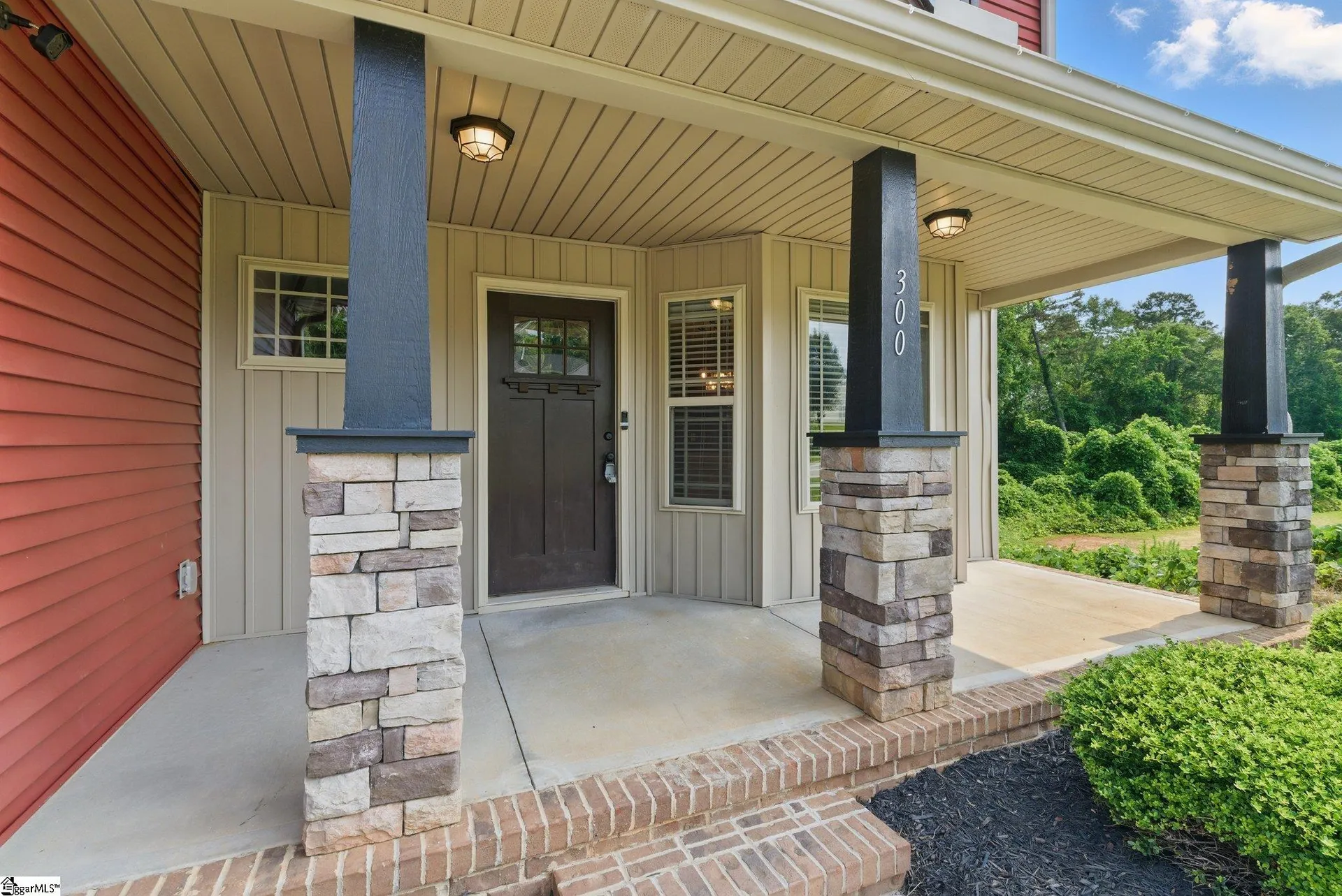 Property image 4 at 300 Blue Heron Circle, Simpsonville, SC 29680