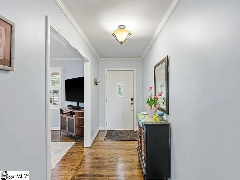 Property image 2 at 703 Edwards Road, Greenville, SC 29615