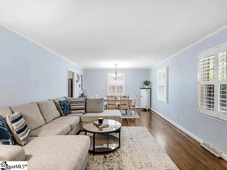 Property image 3 at 703 Edwards Road, Greenville, SC 29615