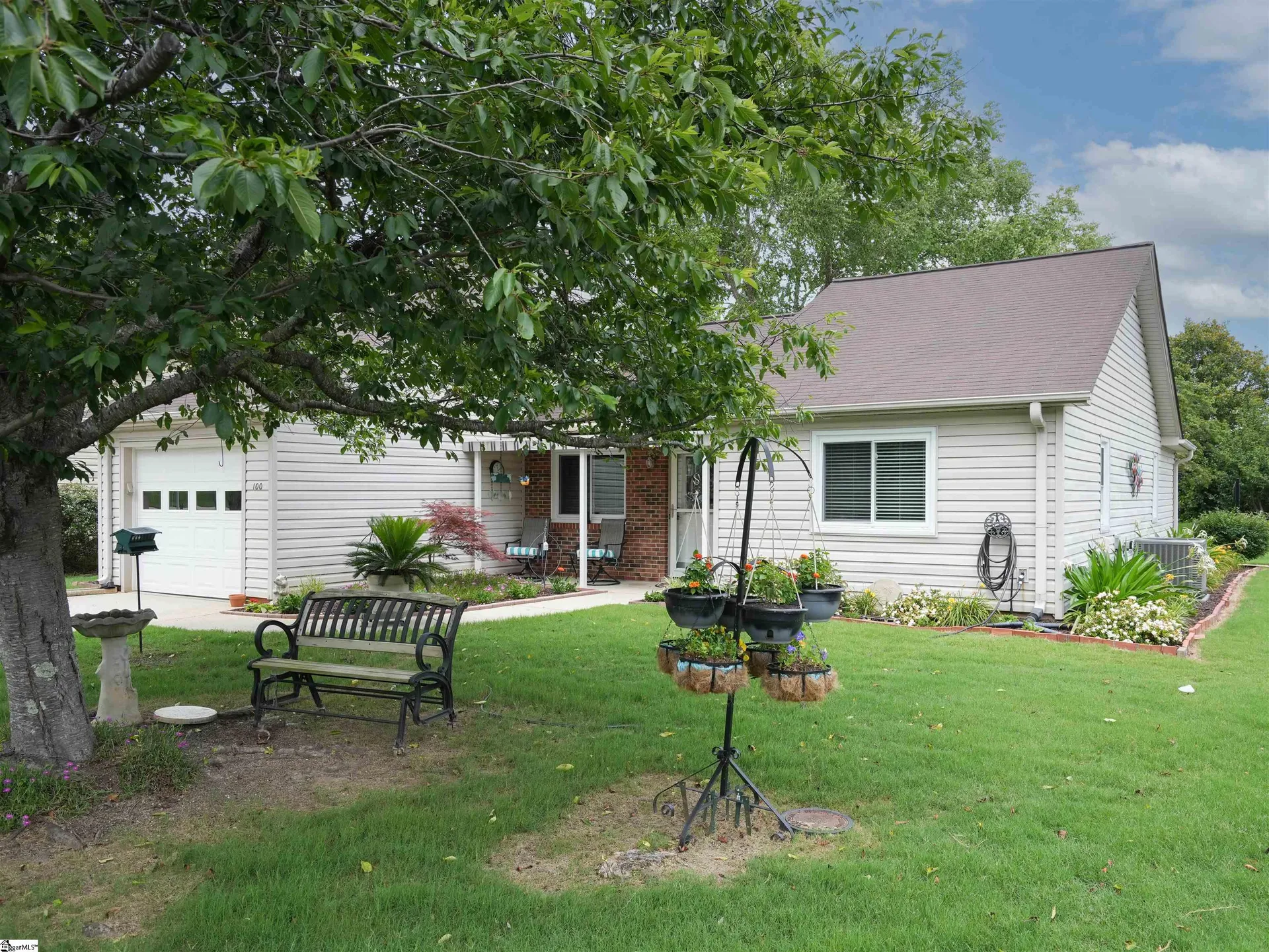 Property image 2 at 100 N Woodgreen Way, Greenville, SC 29615