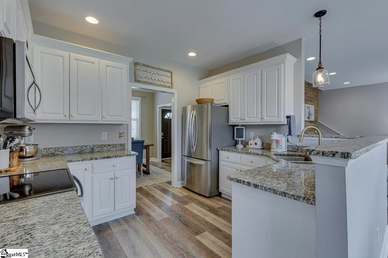Property image 4 at 304 Schooner Court, Simpsonville, SC 29680