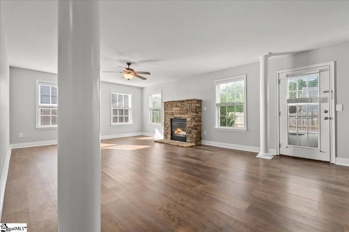 Property image 4 at 201 Silver Run Lane, Greenville, SC 29607