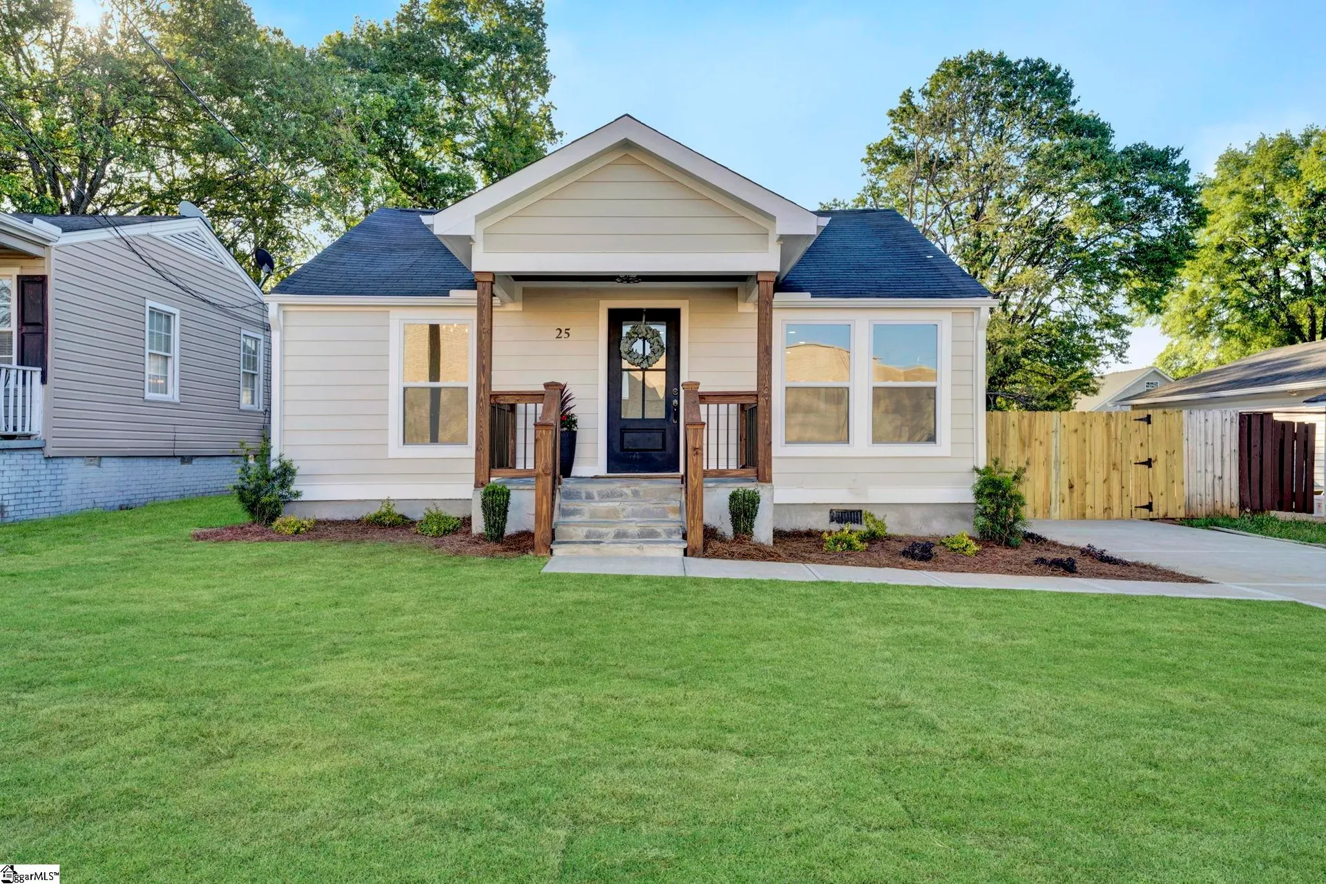 25 Landwood Avenue