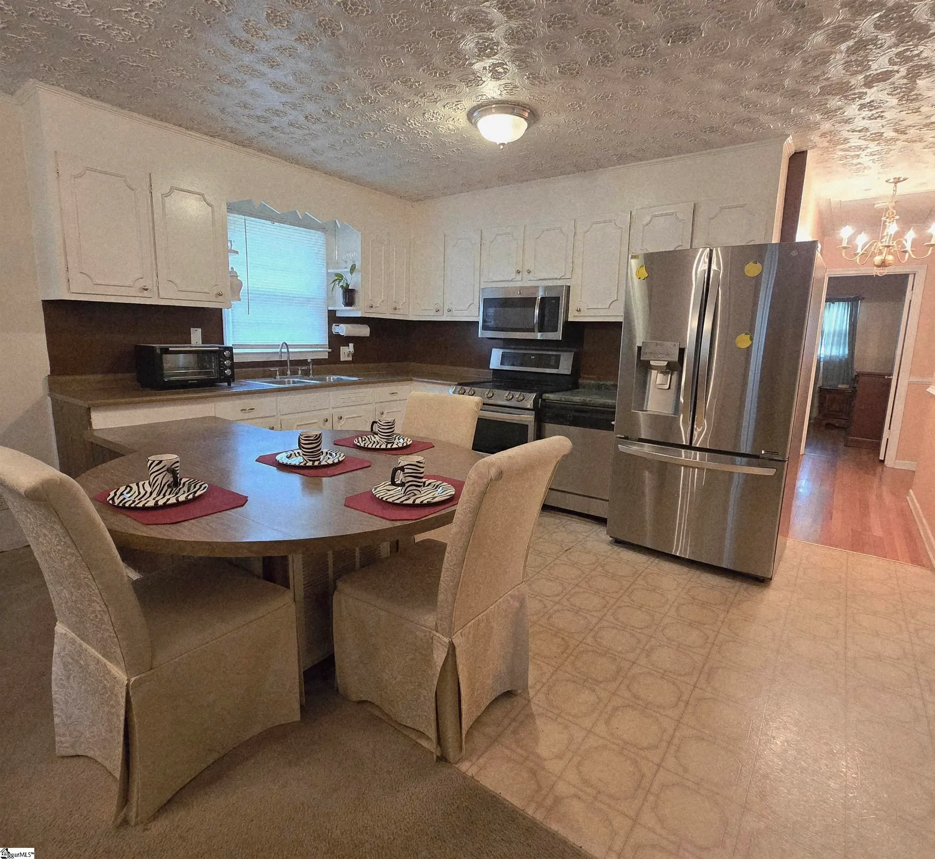 Property image 4 at 17 Vesta Drive, Greenville, SC 29611