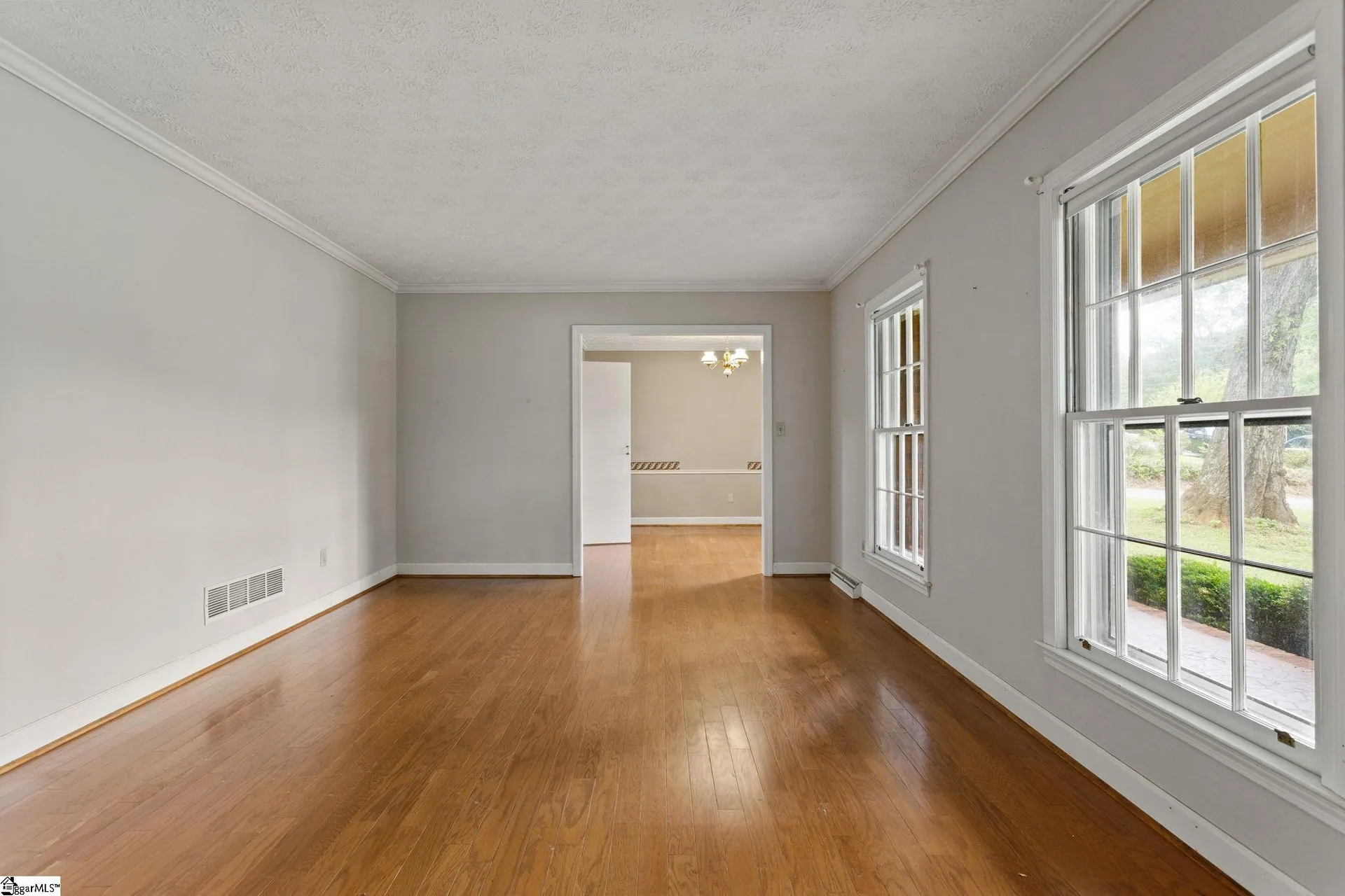 Property image 4 at 106 Spring Forest Road, Greenville, SC 29615