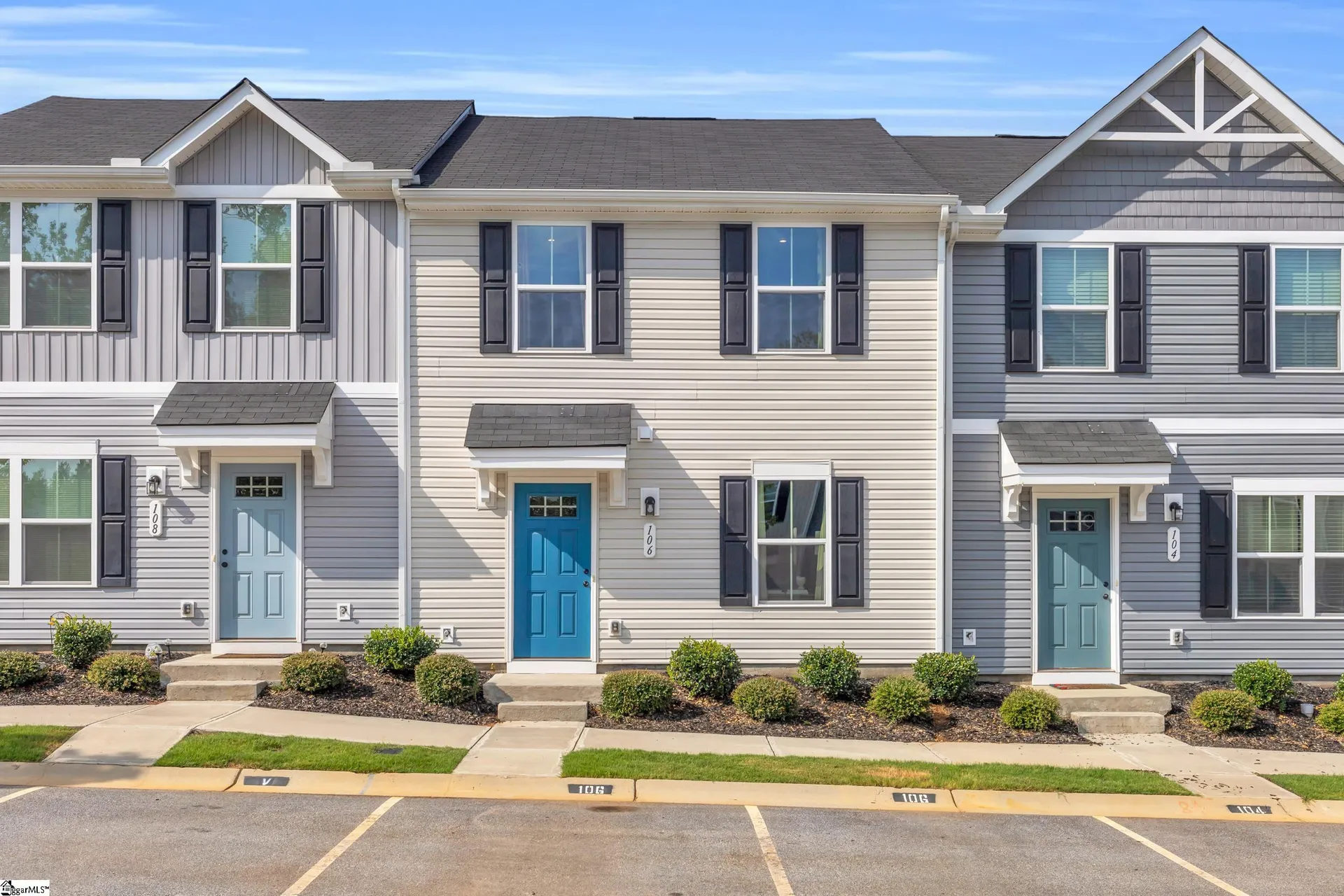 106 Forthside Way