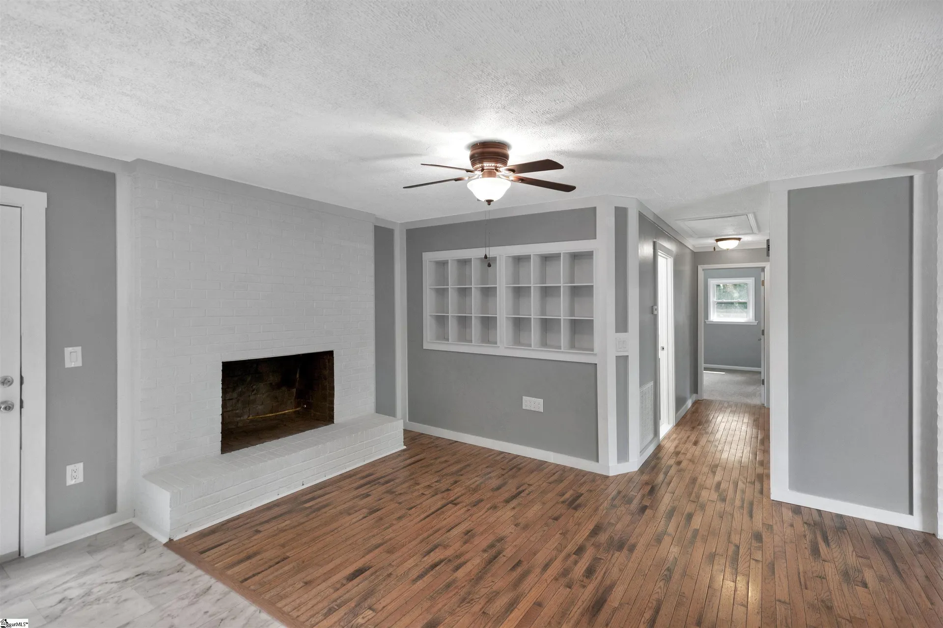 Property image 4 at 4 S Valley Lane, Greenville, SC 29611