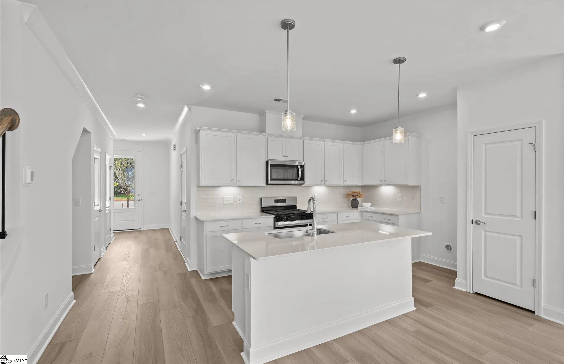 Property image 3 at 13 Merganser Court, Greenville, SC 29607