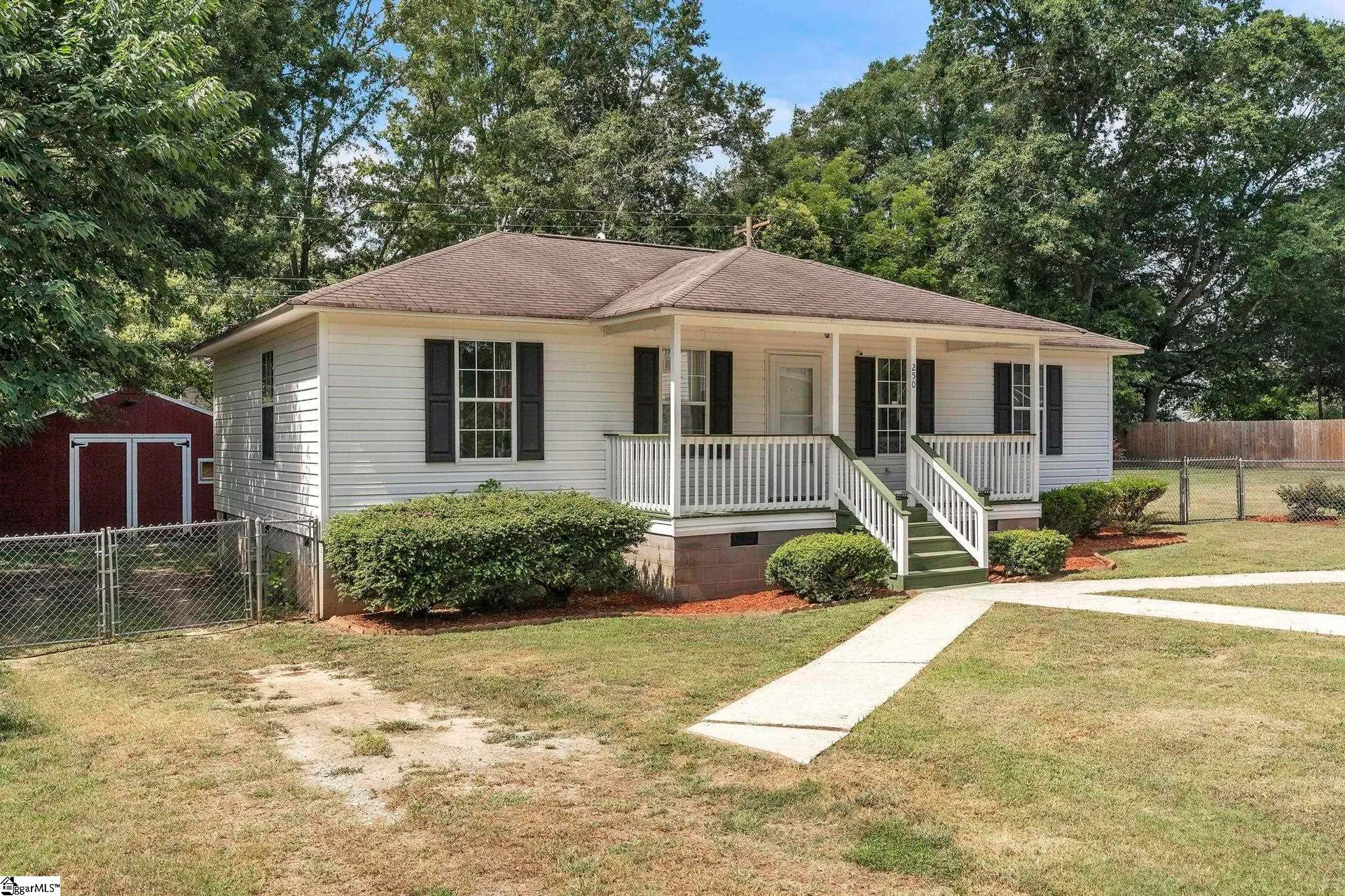 Property image 2 at 250 Buncombe Street, Woodruff, SC 29388