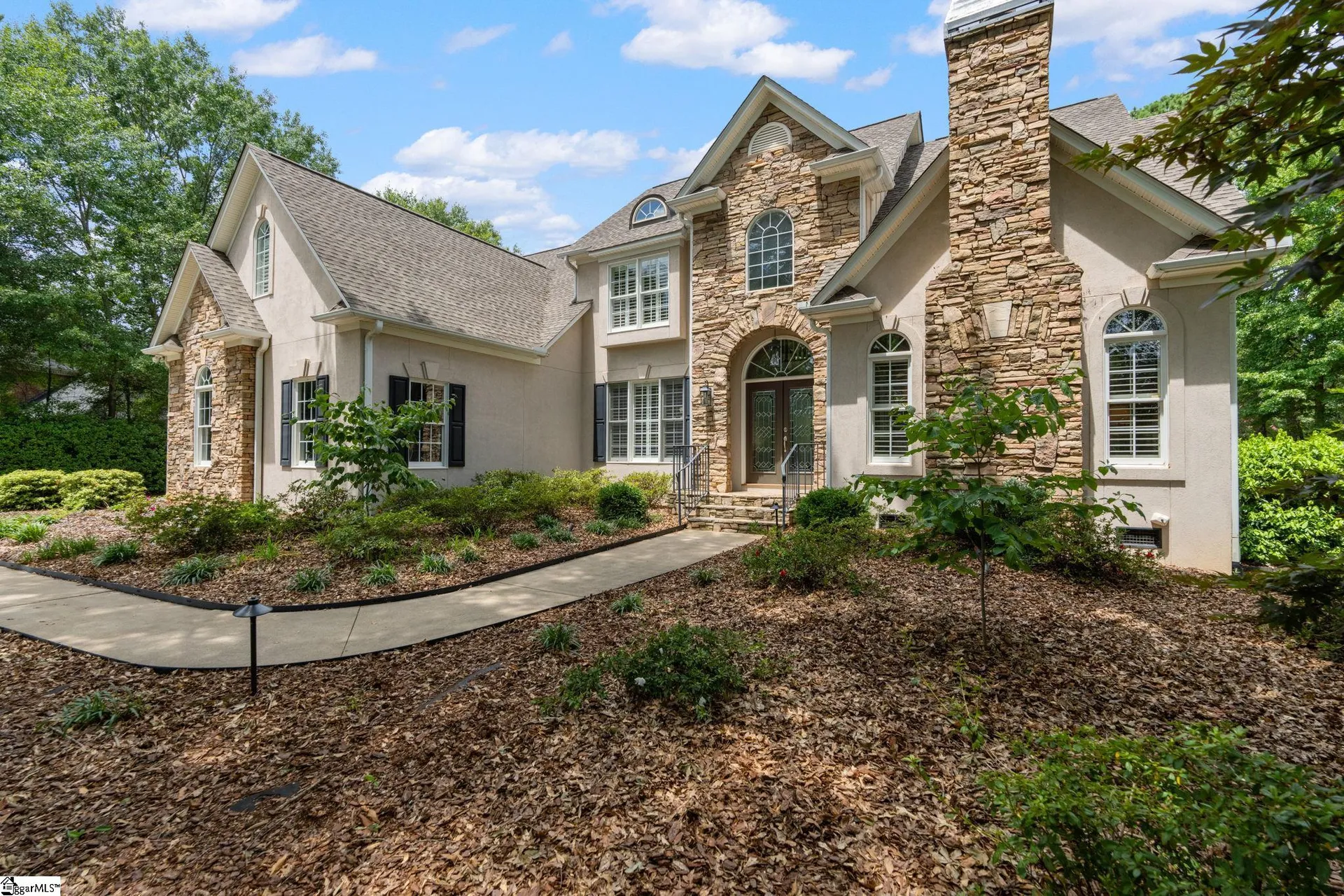 316 Benton Court