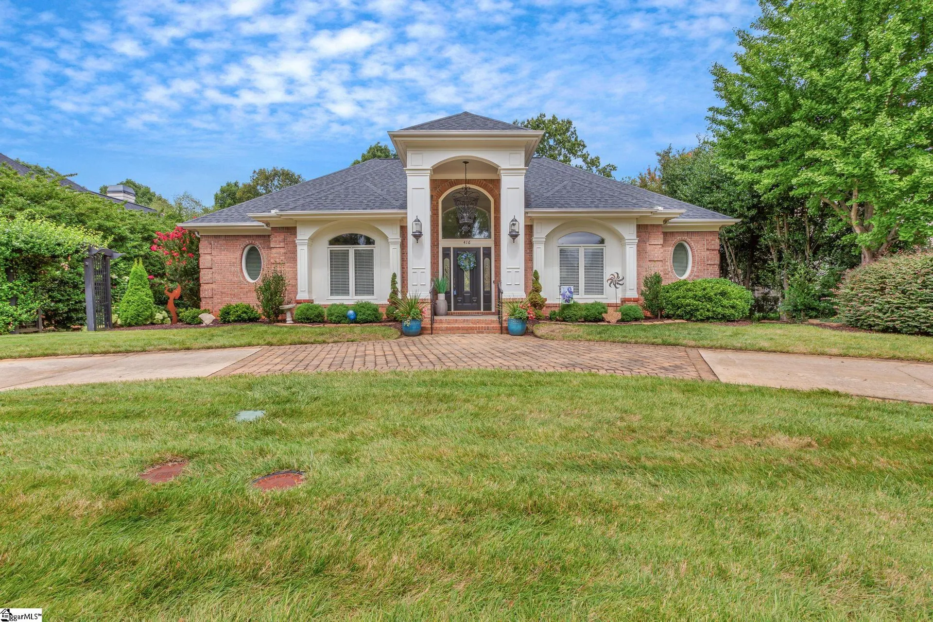416 Kingsgate Court