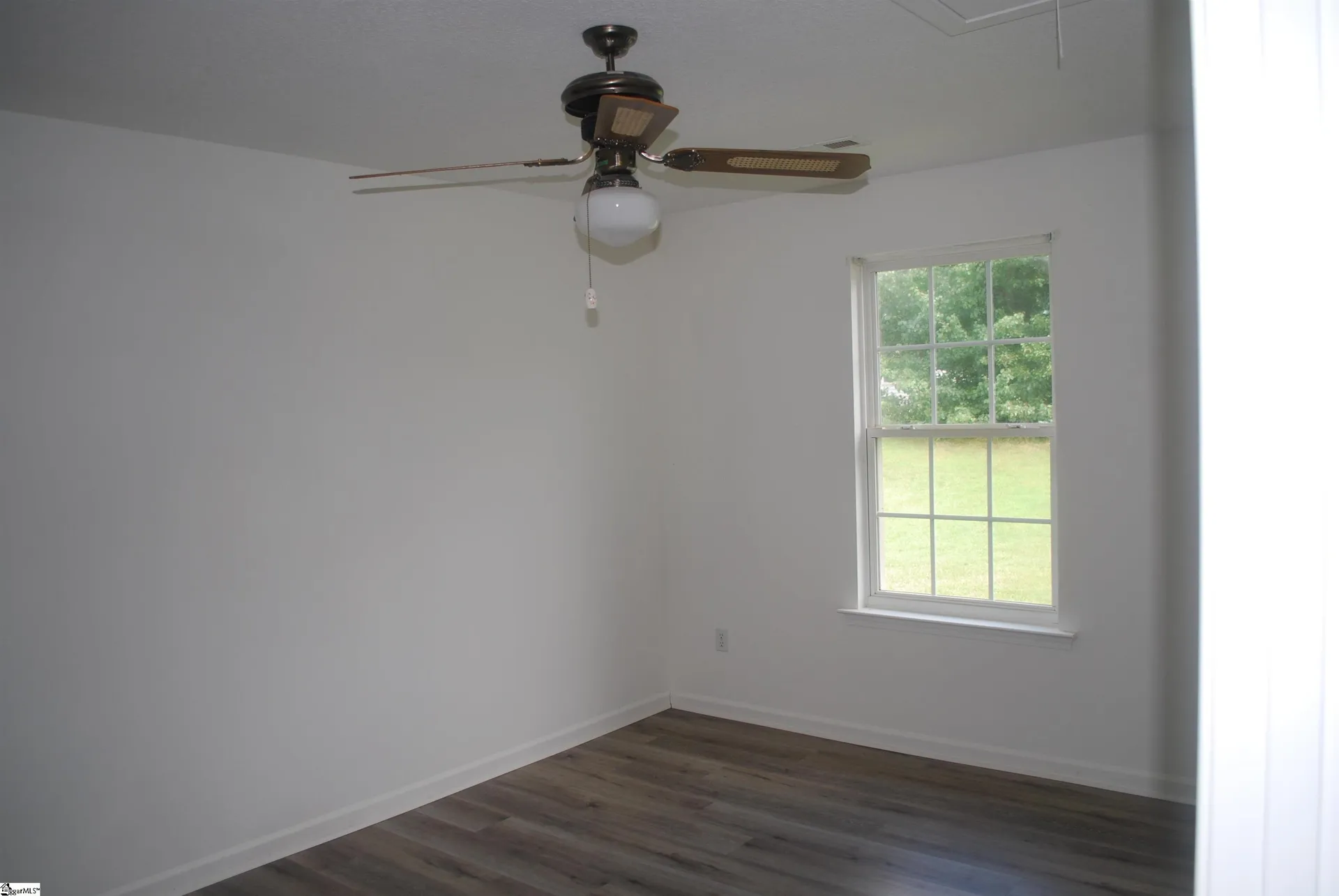 Property image 3 at 437 Roe Road, Greenville, SC 29611