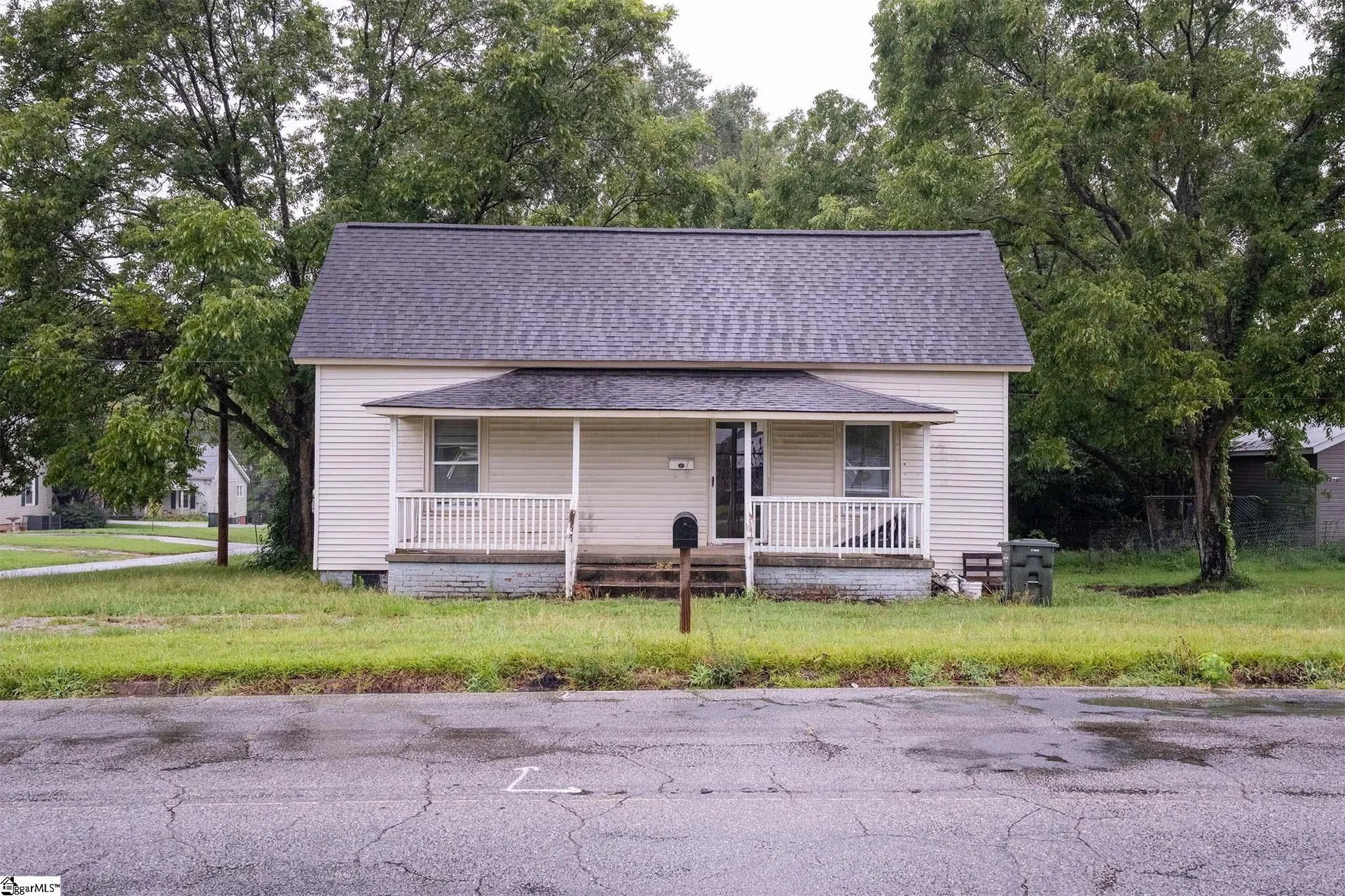 706 S 5th Street