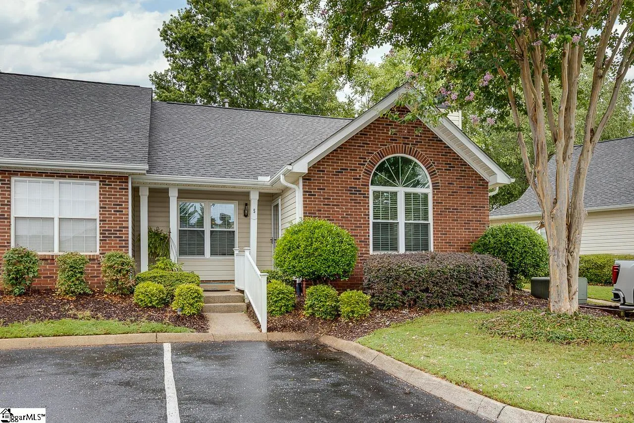 5 Bailess Court