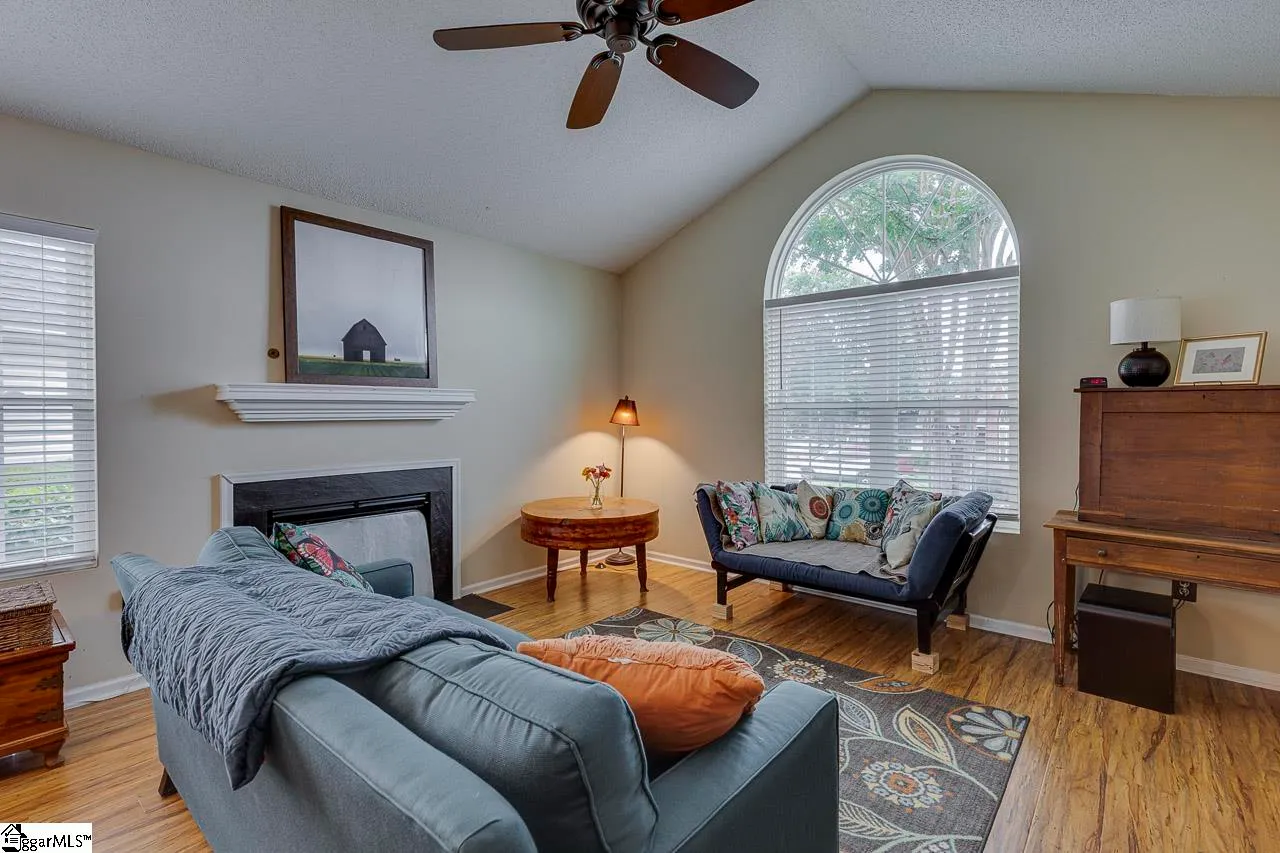 Property image 4 at 5 Bailess Court, Greer, SC 29650