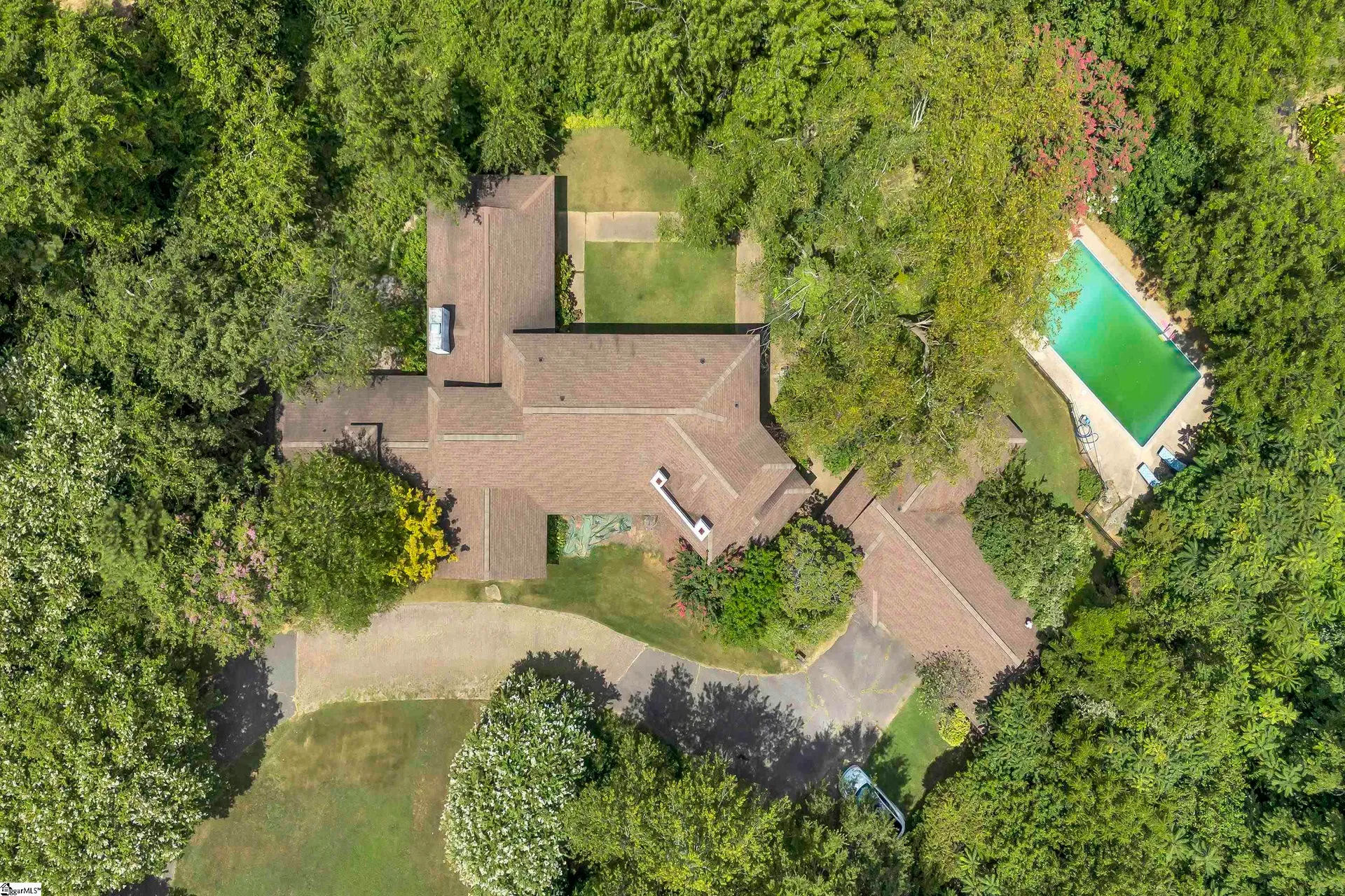 Property image 5 at 627 Pelham Road, Greenville, SC 29615
