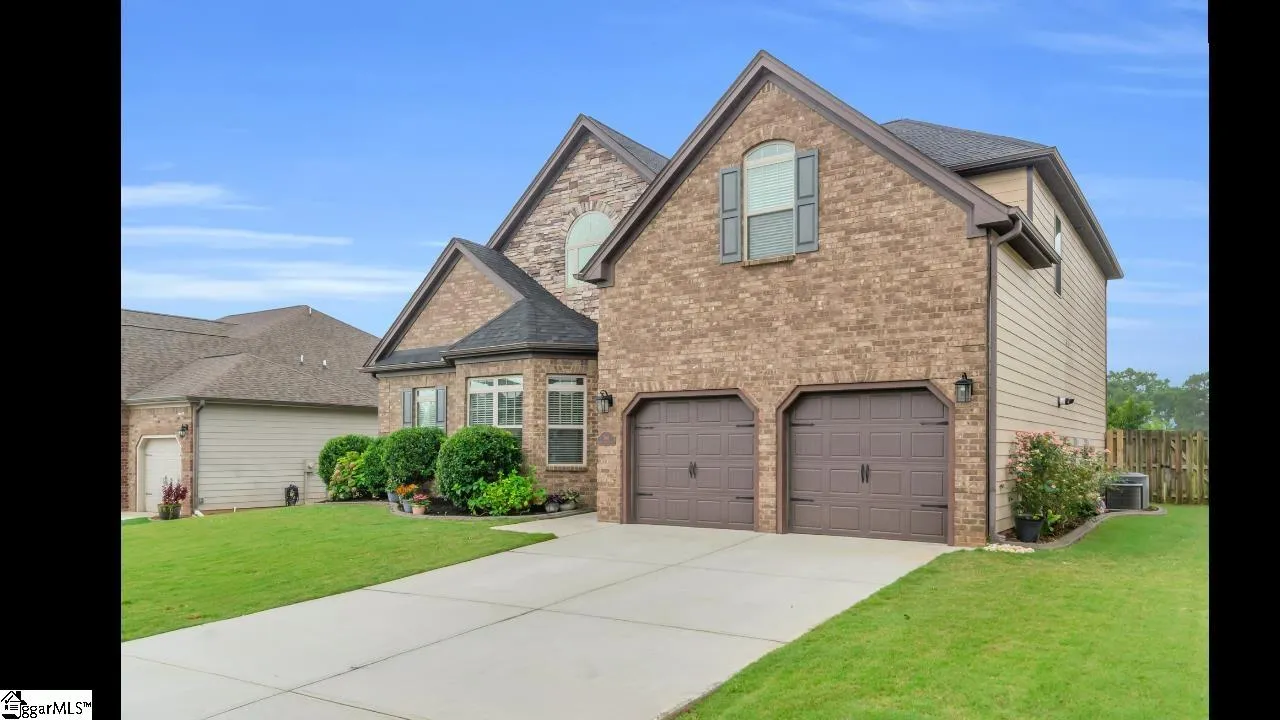 Property image 2 at 504 Rose Arbor Lane, Simpsonville, SC 29681