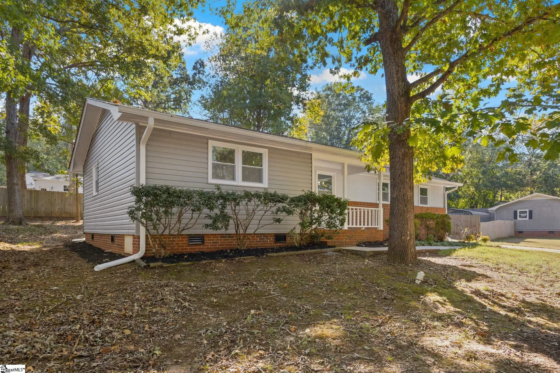 Property image 3 at 210 Pinonwood Drive, Simpsonville, SC 29680
