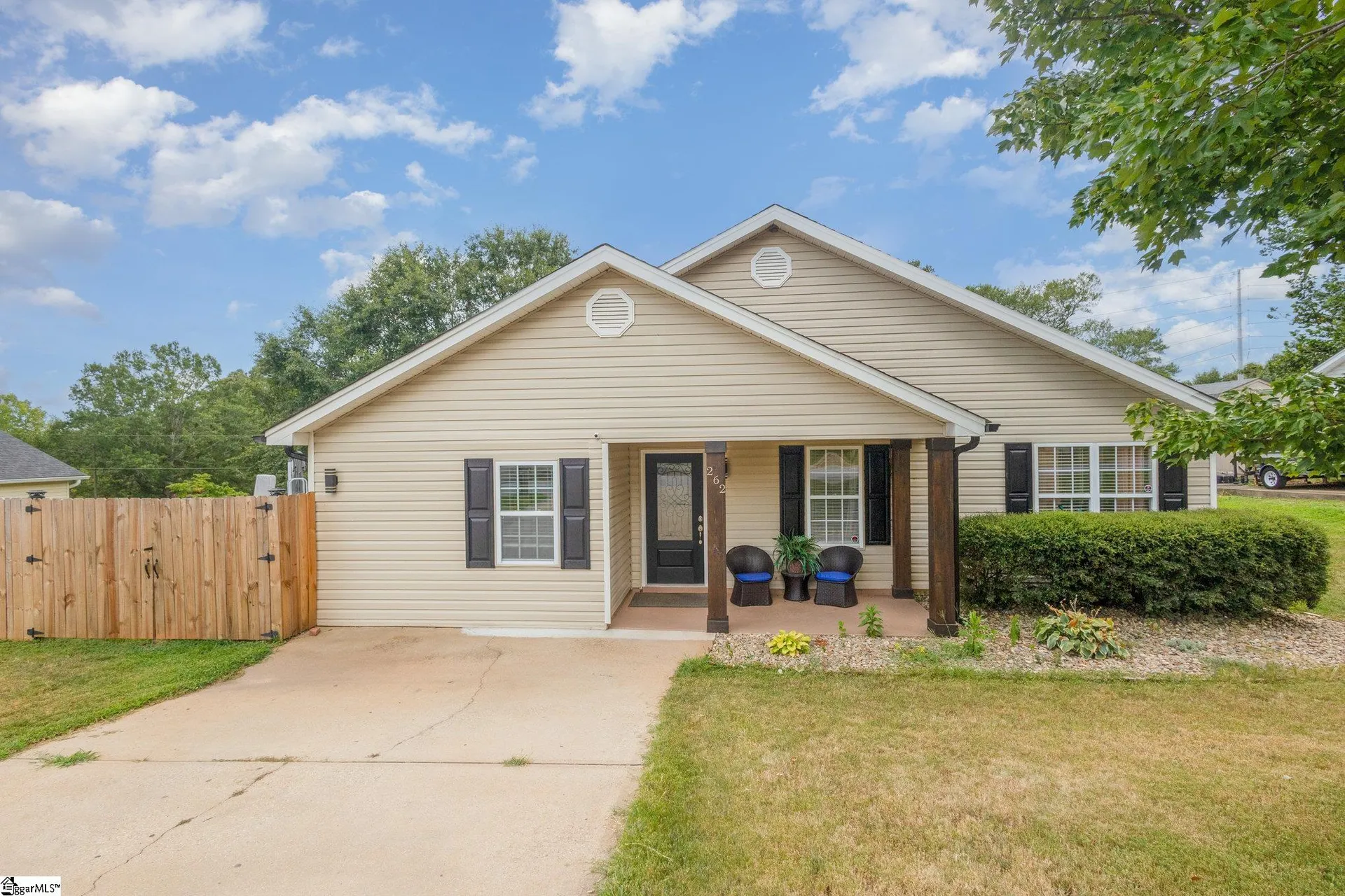 Property image 3 at 262 Milky Way, Greer, SC 29651-6184