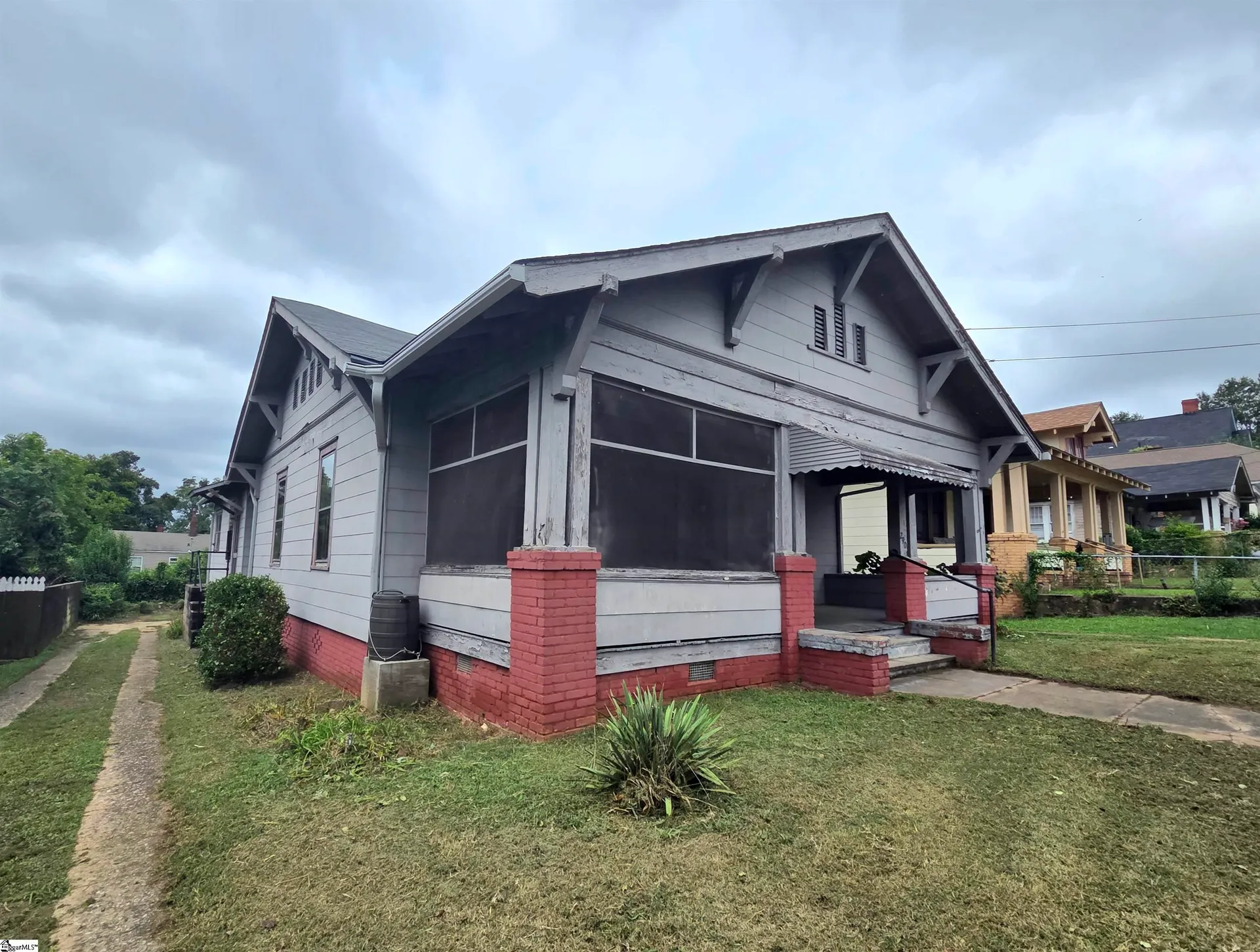 290 Hydrick Street