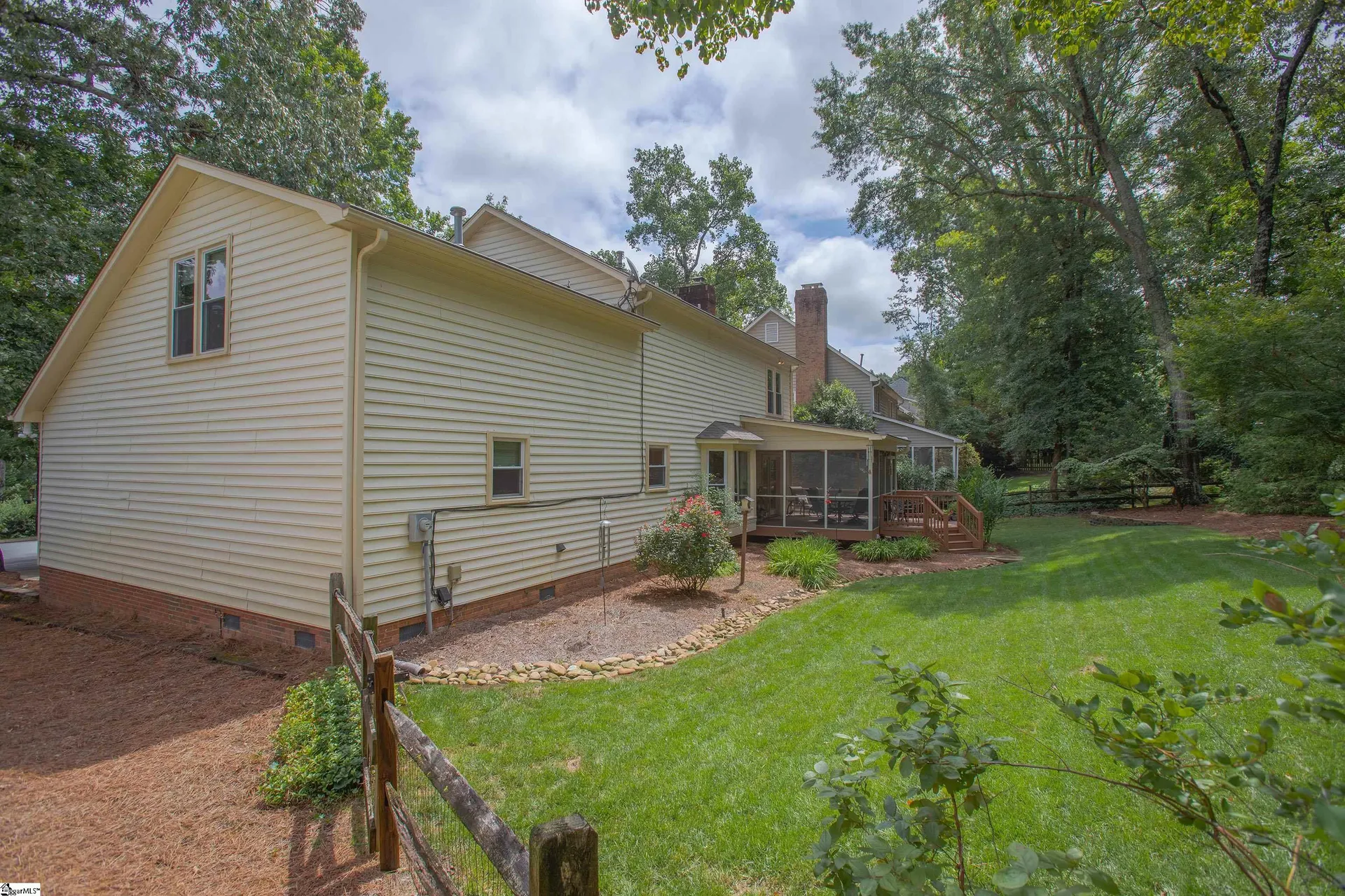Property image 4 at 403 Woodway Drive, Greer, SC 29651