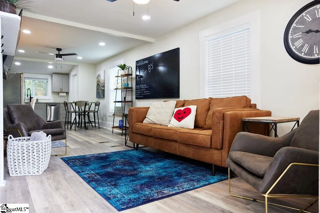 Property image 3 at 4 Lindberg Avenue, Greenville, SC 29601