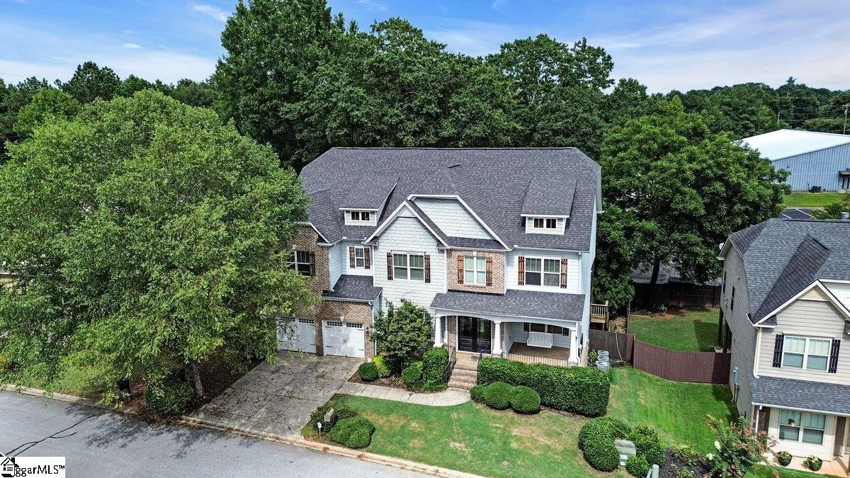 Property image 2 at 10 Verona Circle, Simpsonville, SC 29681