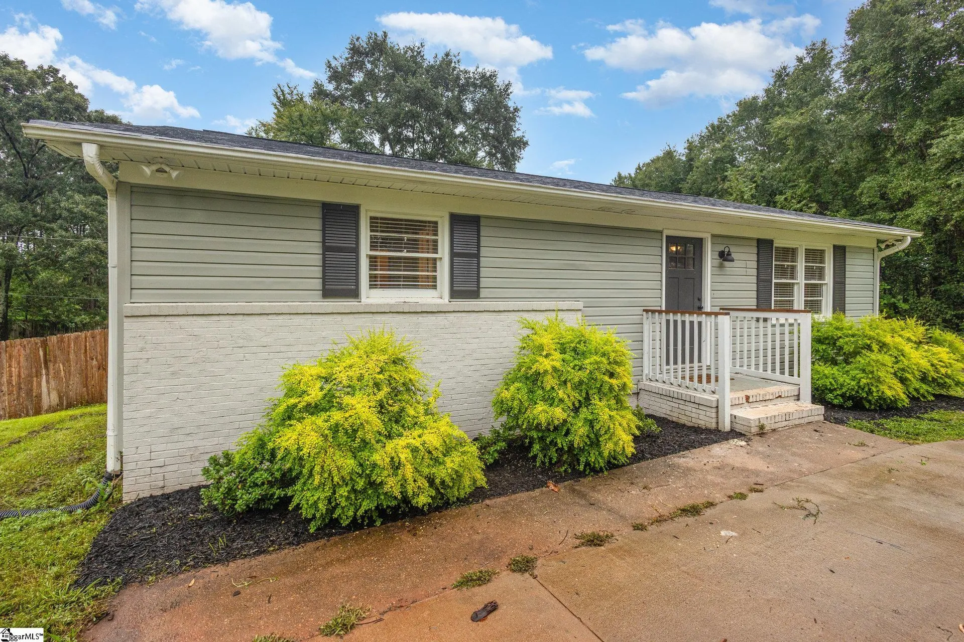 Property image 2 at 24 Springbrook Court, Wellford, SC 29385