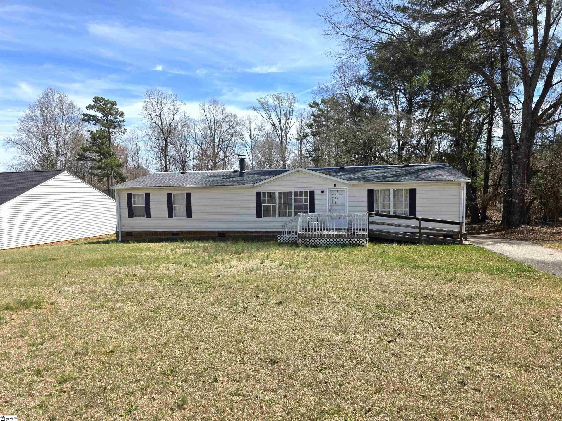 400 Roe Road