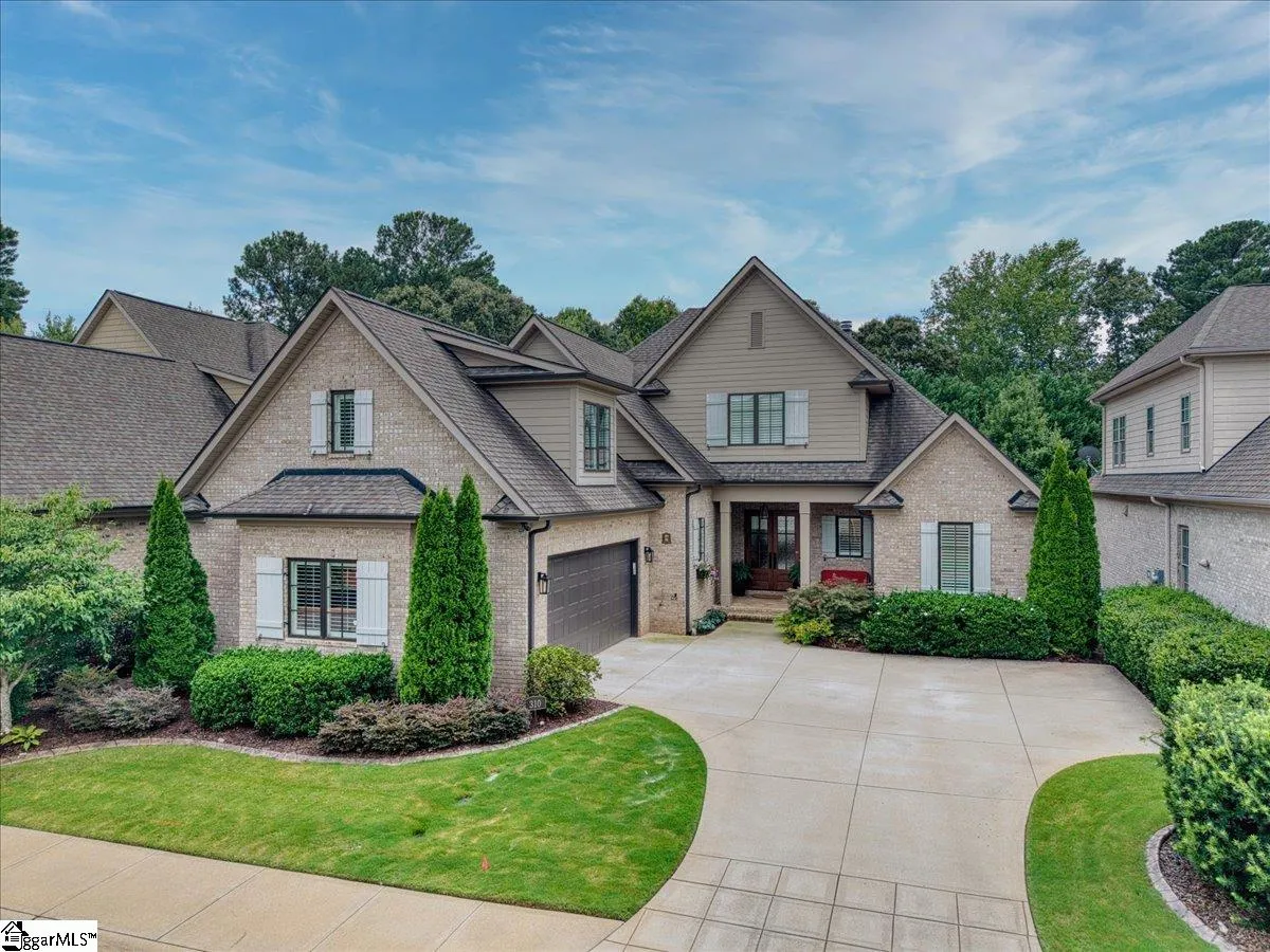 Property image 3 at 310 Tanoak Court, Simpsonville, SC 29681