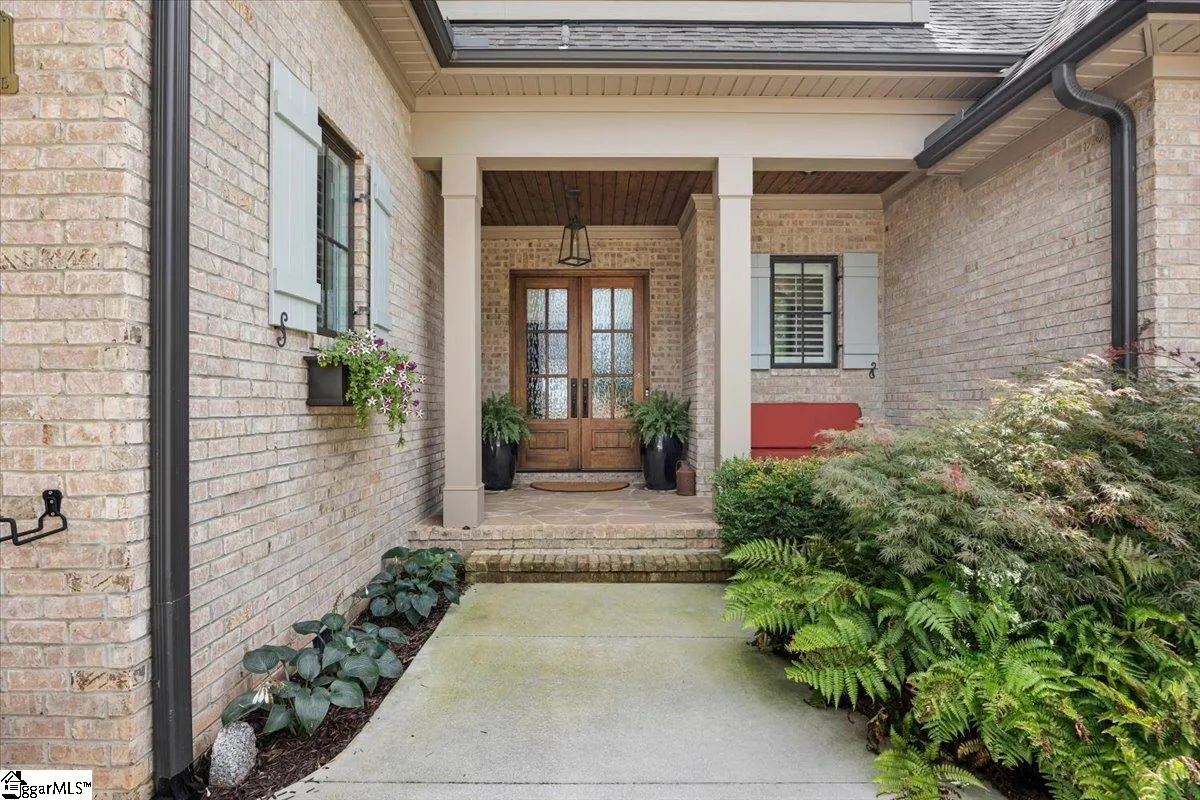 Property image 4 at 310 Tanoak Court, Simpsonville, SC 29681