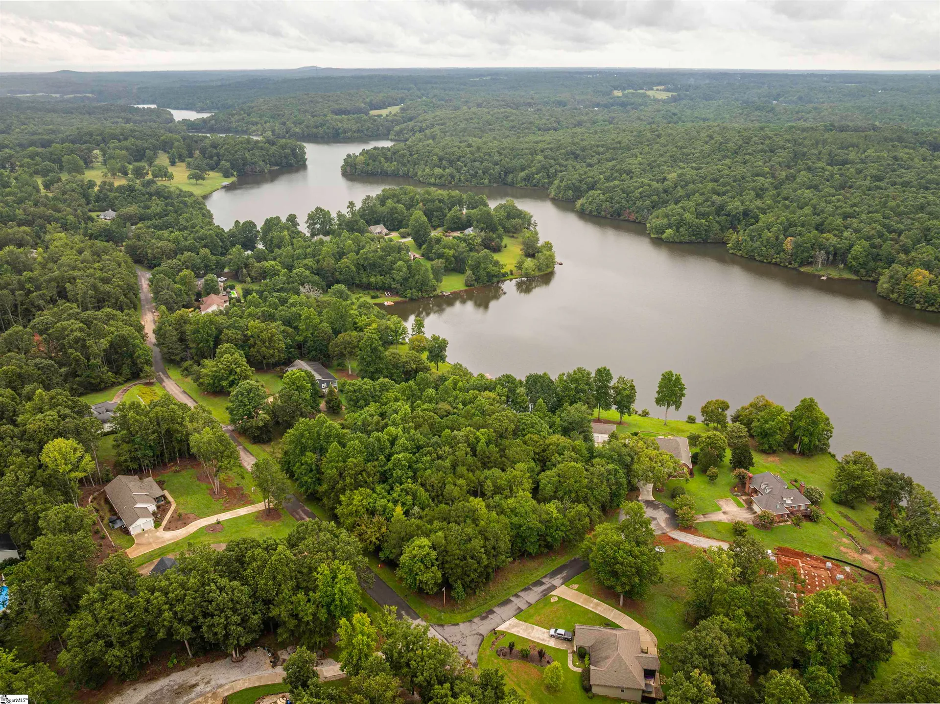 Property image 2 at 105 Bayview Court, Laurens, SC 29360