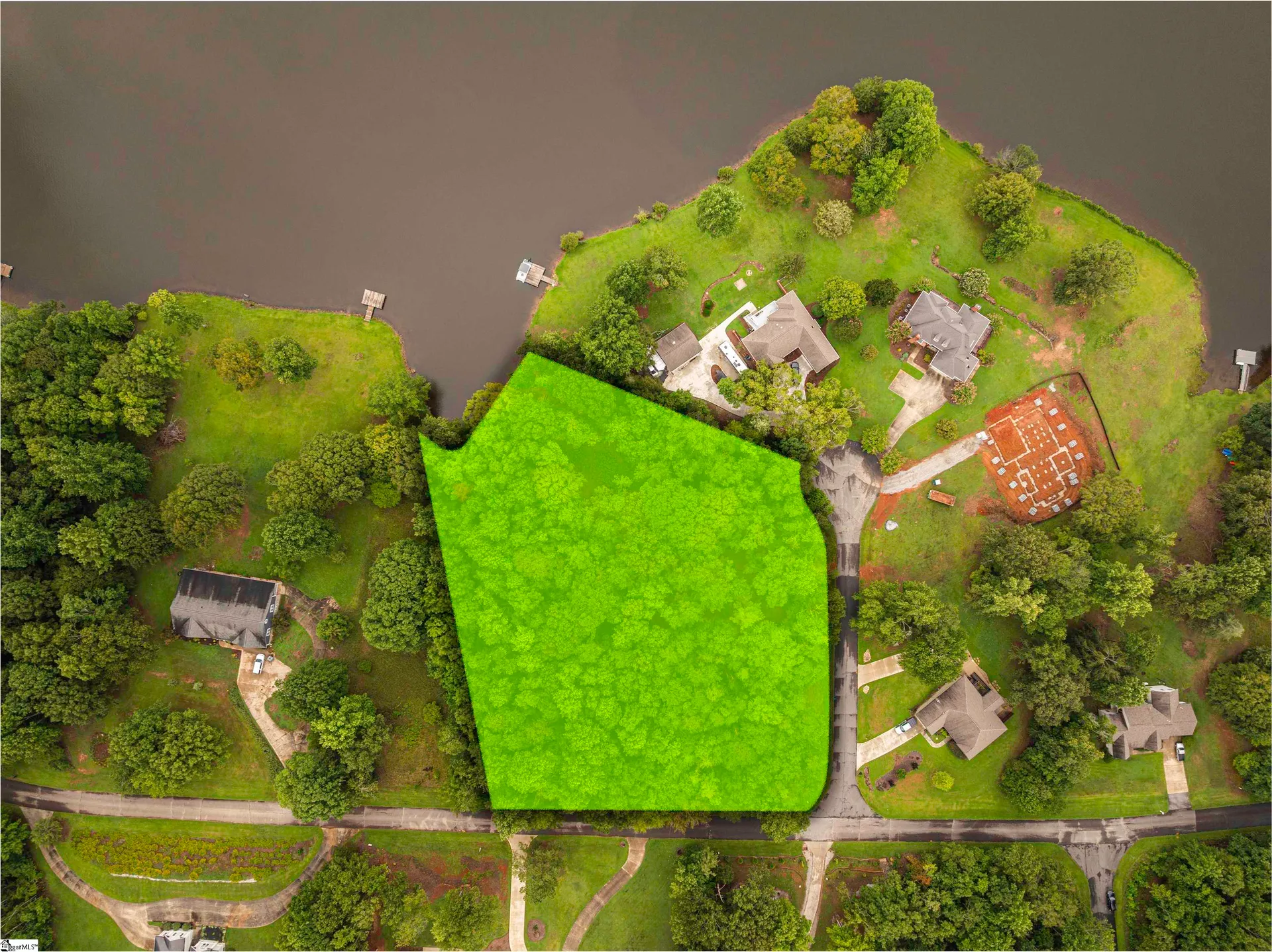 Property image 3 at 105 Bayview Court, Laurens, SC 29360