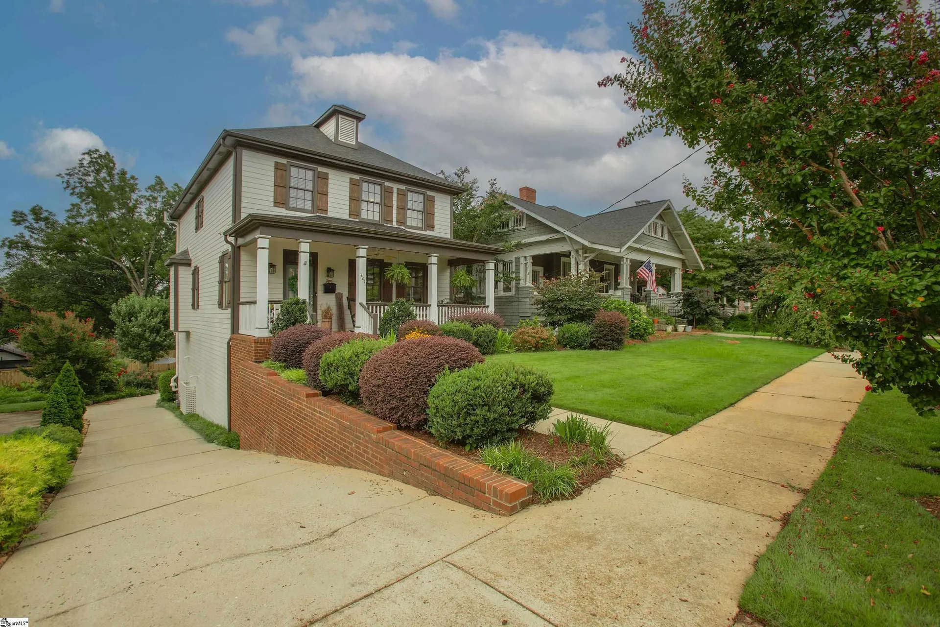 Property image 2 at 321 W Earle Street, Greenville, SC 29609