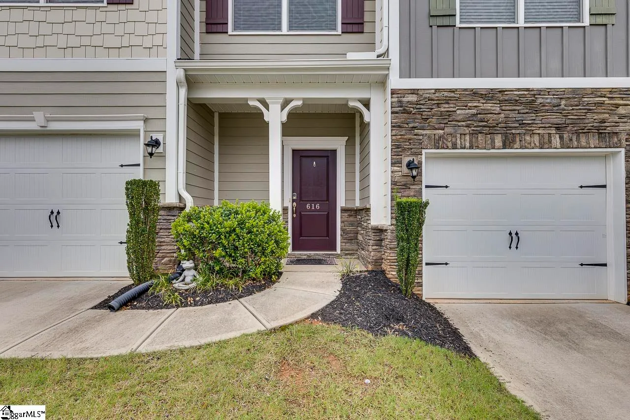 Property image 4 at 616 Springbranch Drive, Simpsonville, SC 29680