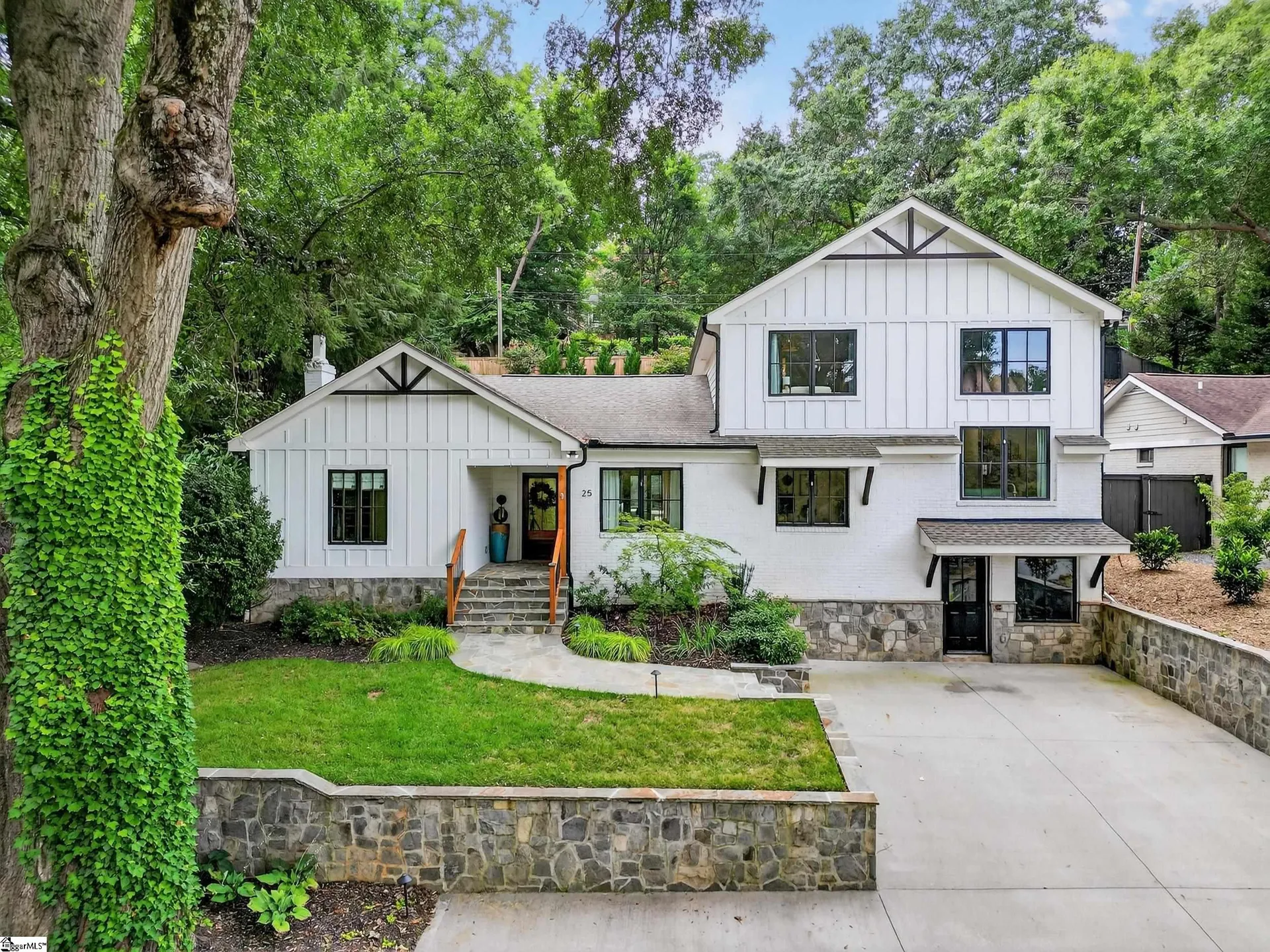 25 Hindman Drive