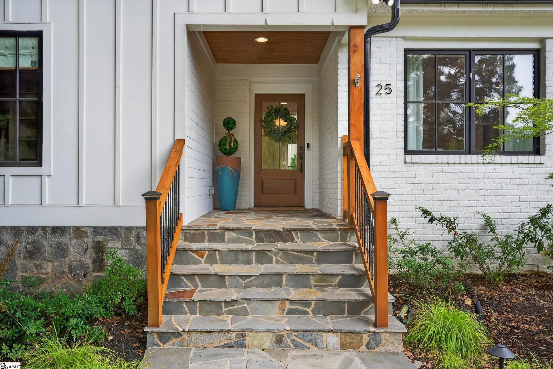 Property image 3 at 25 Hindman Drive, Greenville, SC 29609